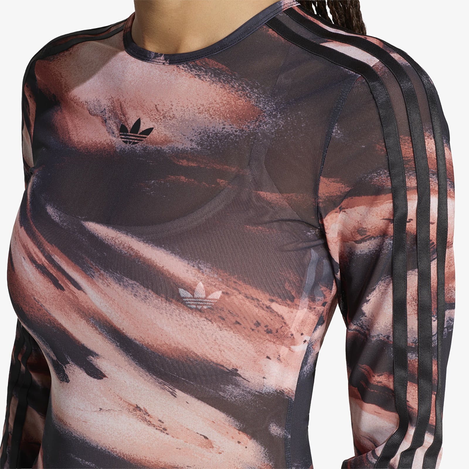Camisetas de mujer adidas Graphic Mesh T-Shirt Vermillion/ Crystal Linen/ Aurora Coffee