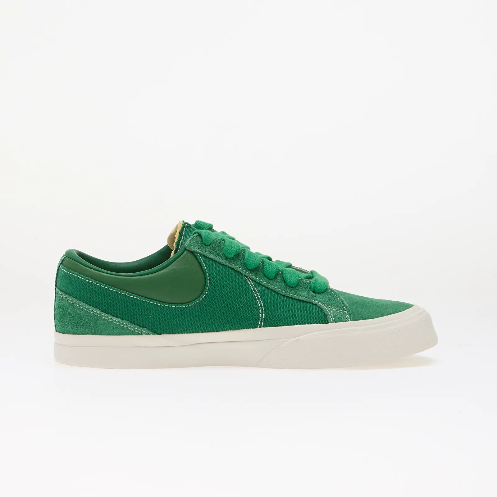 Vīriešu čības un apavi Nike Blazy Pine Green/ Pine Green-Sail-White