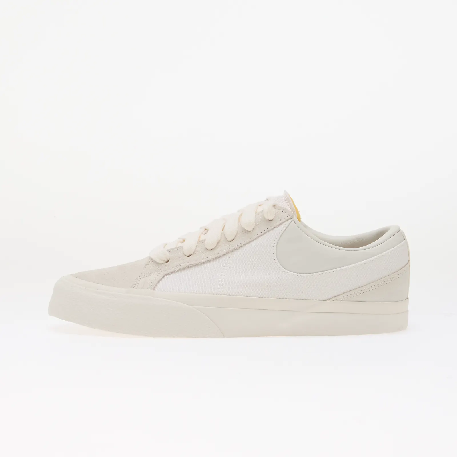 Чоловіче взуття Nike Blazy White/ Summit White-Sail