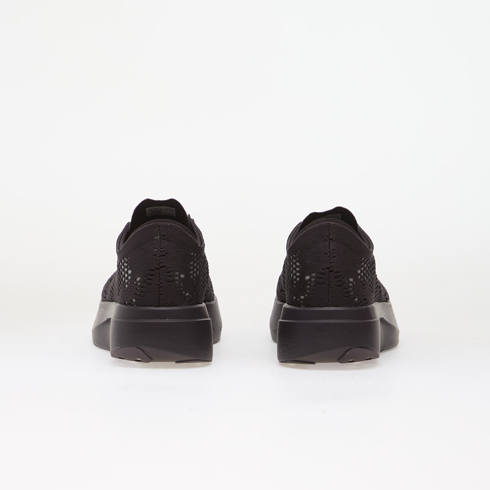 Chaussures et baskets femme adidas by Stella McCartney ADIZERO EVO SL Aurora Black/ Reflective Silver/ Aurora Black