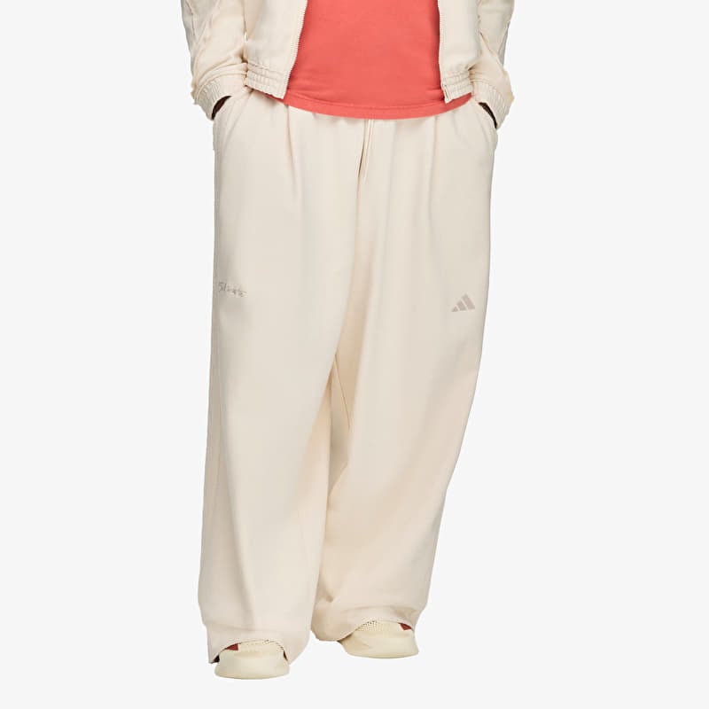 Тренировочные штаны adidas x Tyrrell Winston Stadium Trackpant Wonder White