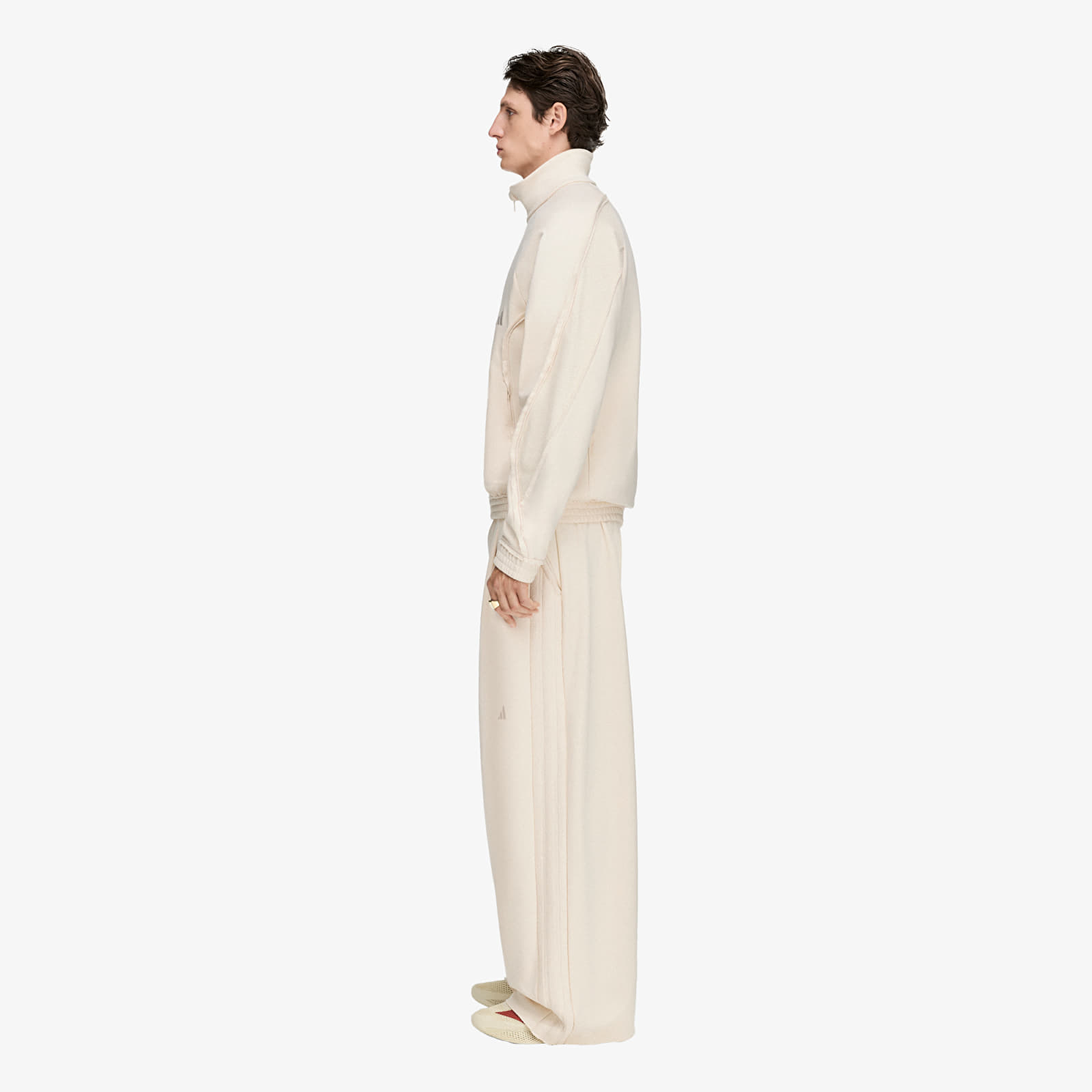 Men's sweatpants adidas x Tyrrell Winston Stadium Trackpant Wonder White
