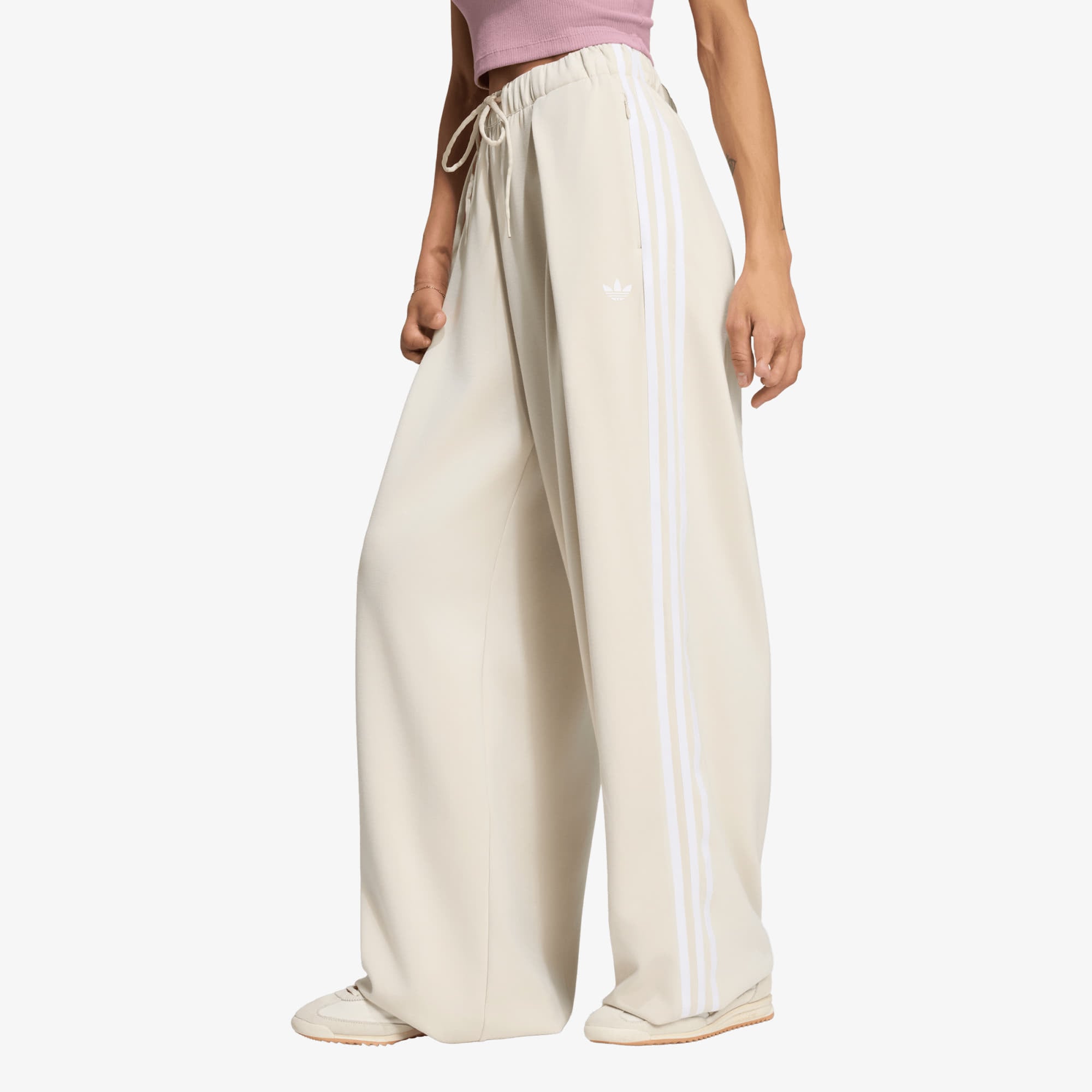 Потници adidas Adiluna Season 2 x Jennie Pleated Track Pants Bliss XL