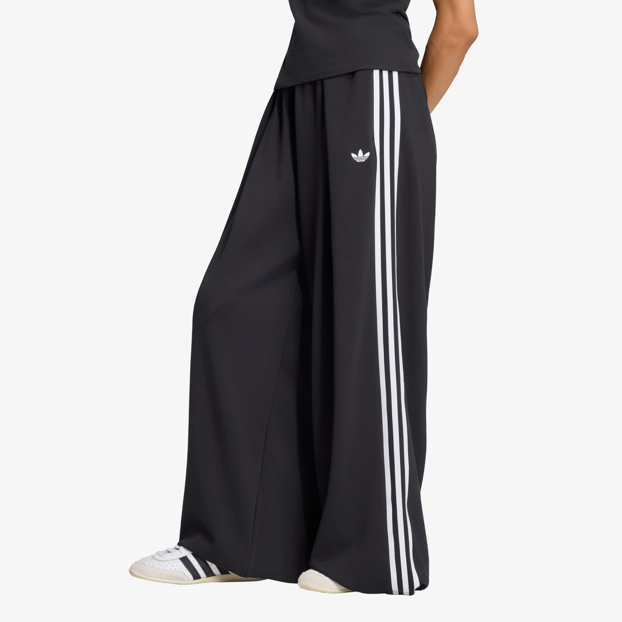Потници adidas Adiluna Season 2 x Jennie Pleated Track Pants Black L