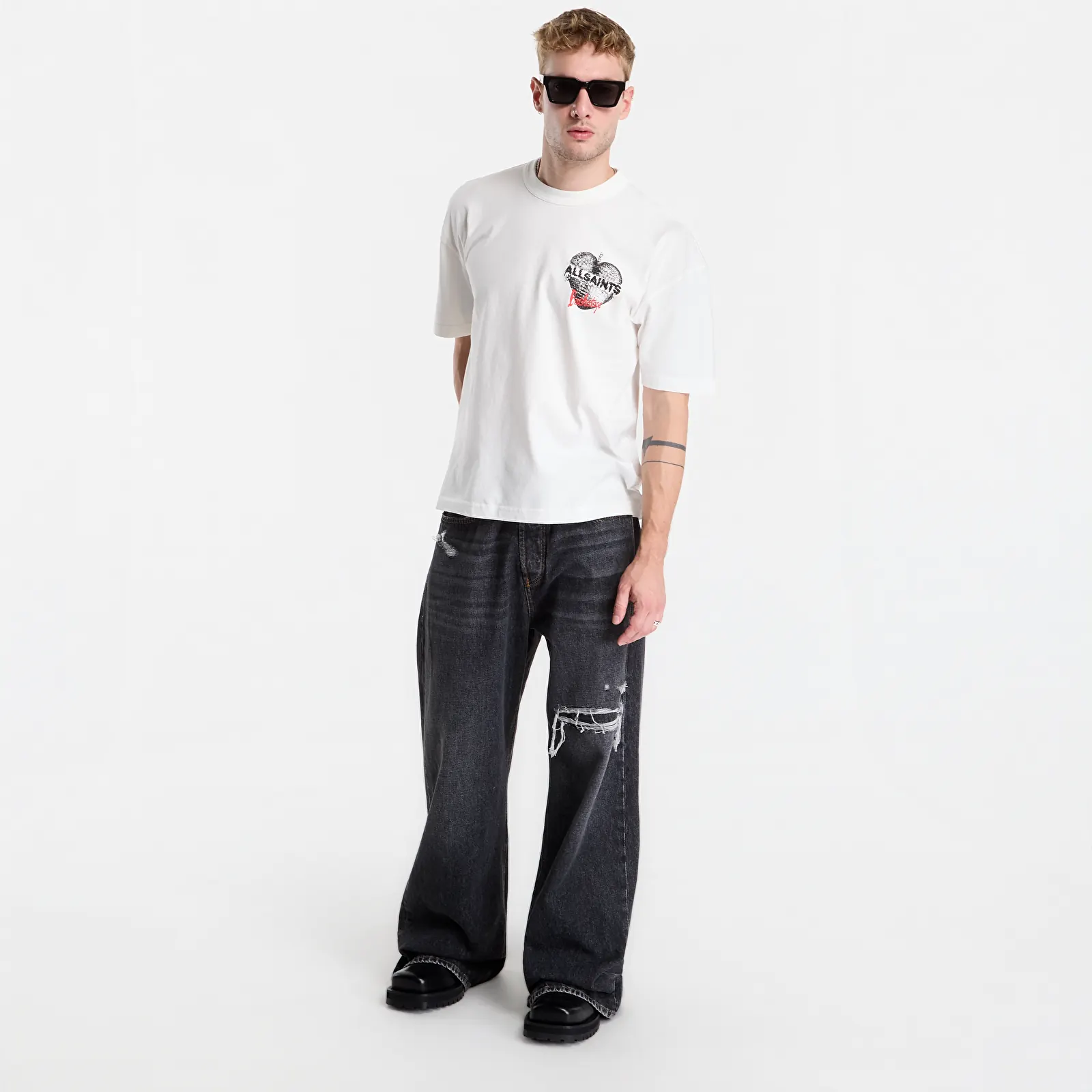 T-shirts AllSaints Reflect Ss Crew Chalk White