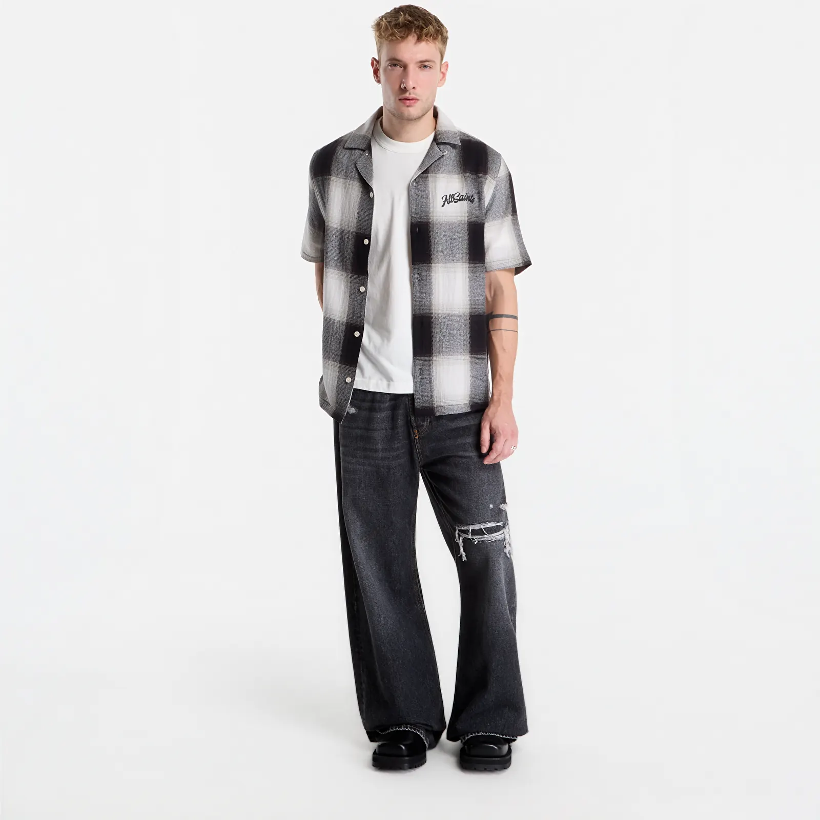 Overhemden AllSaints Fade Out Ss Shirt Whisper Grey