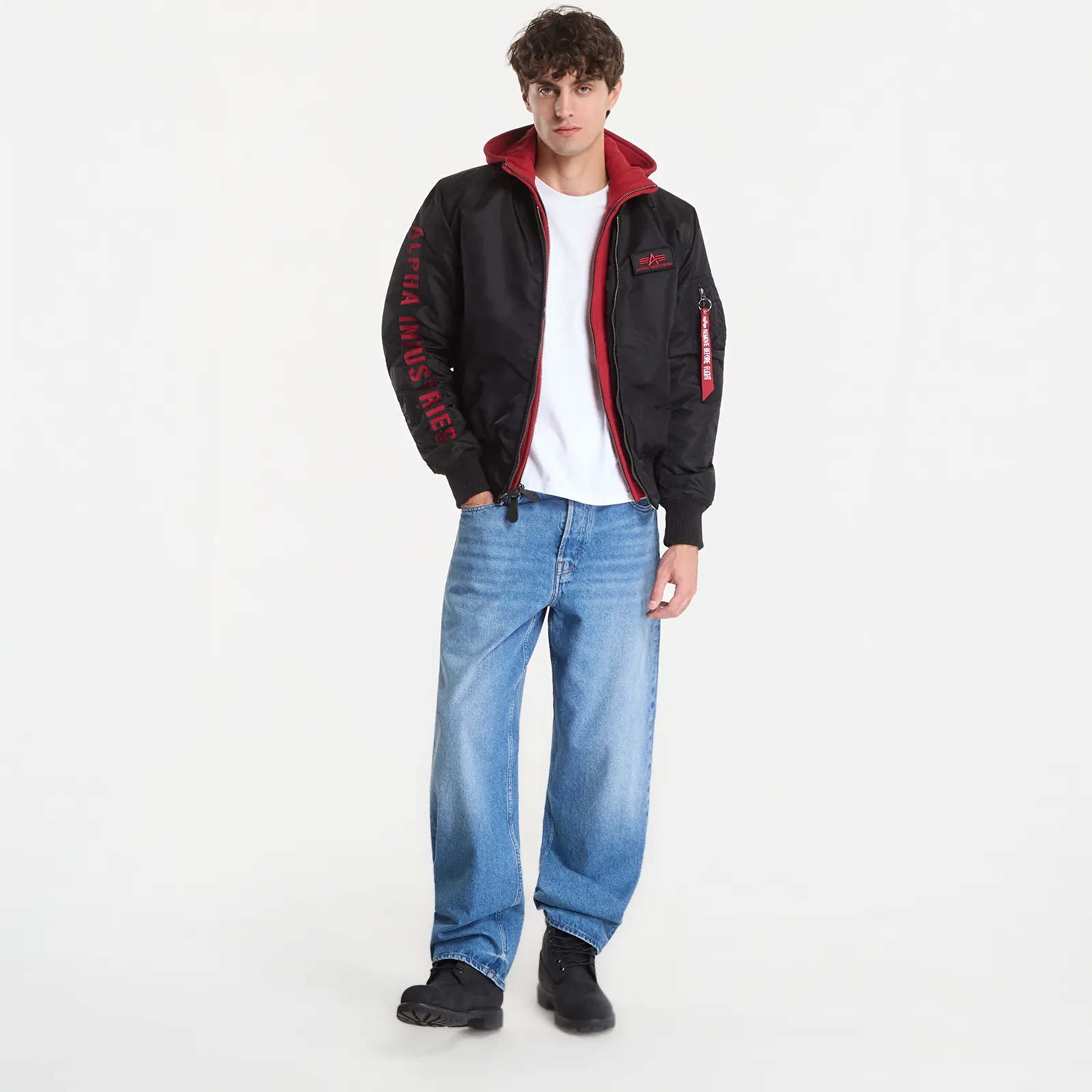 Vestes pour hommes Alpha Industries MA-1 D-Tec Sleeve Embroidery Black/ Red