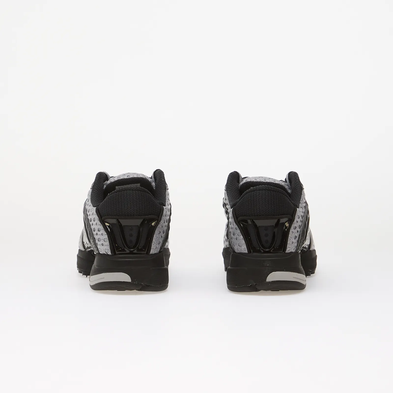 Miesten lenkkarit ja kengät adidas CLIMACOOL 2 Core Black/ Silver Met./ Core Black
