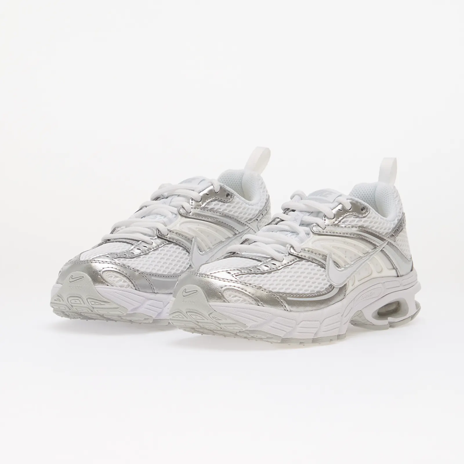 Kids' sneakers and shoes Nike Air Max Moto 2K Kids White/ White/ Pure Platinum