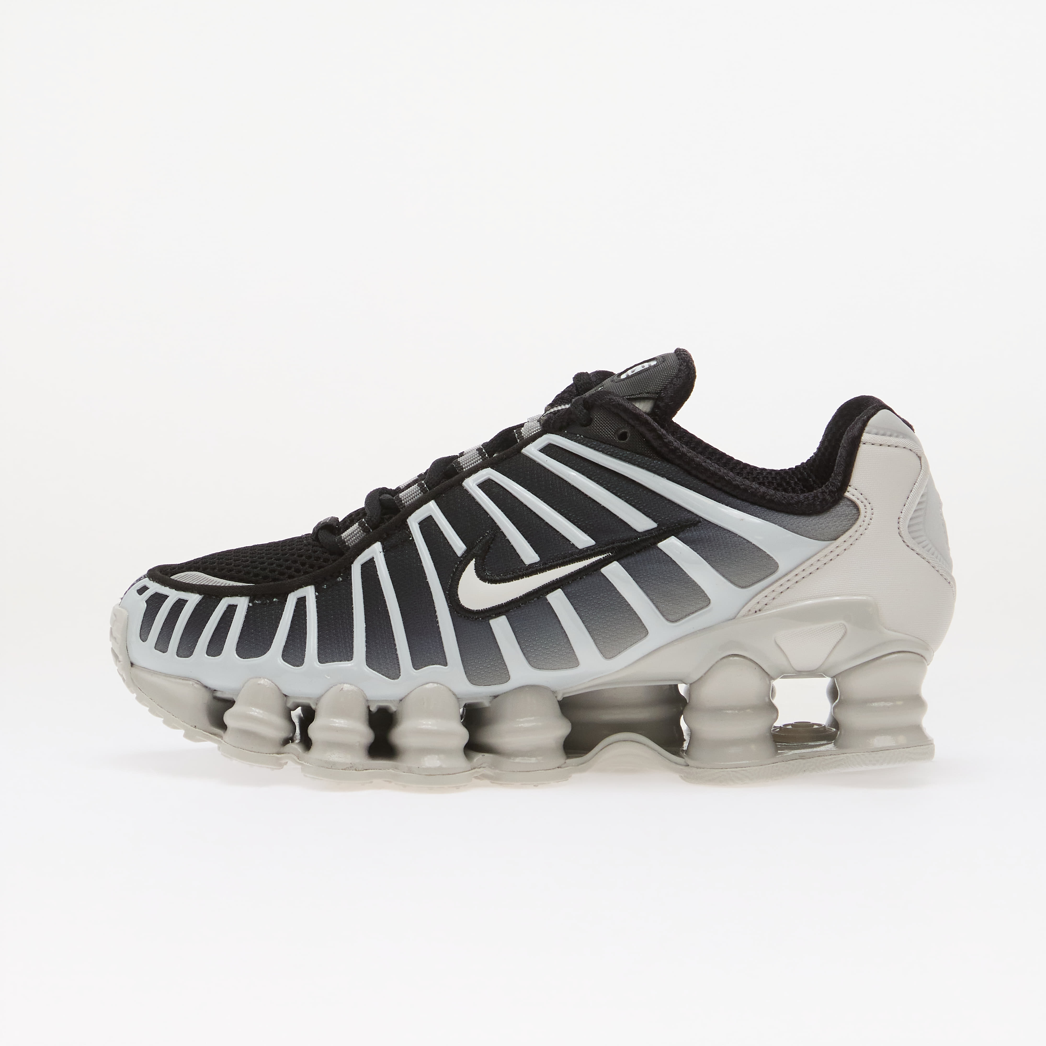 Обувки Nike Shox TL Kids Black/ Photon Dust/ Photon Dust 6.5Y