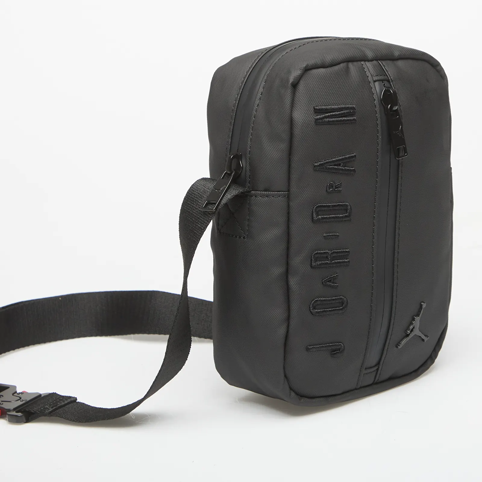 Férfi válltáskák Jordan Tactical Festival Bag Black