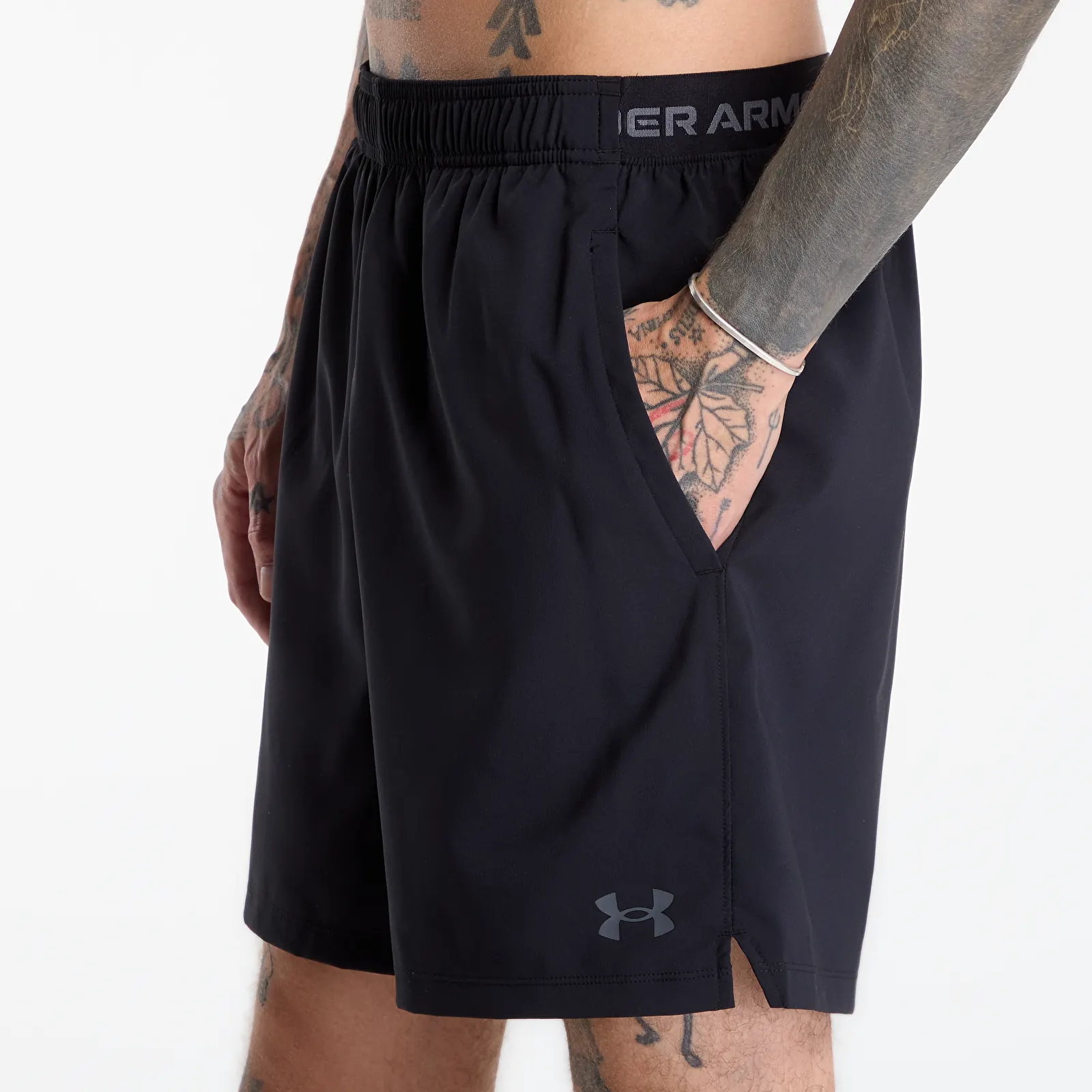 Men's shorts Under Armour Vanish Woven Short 2.0 6in Black