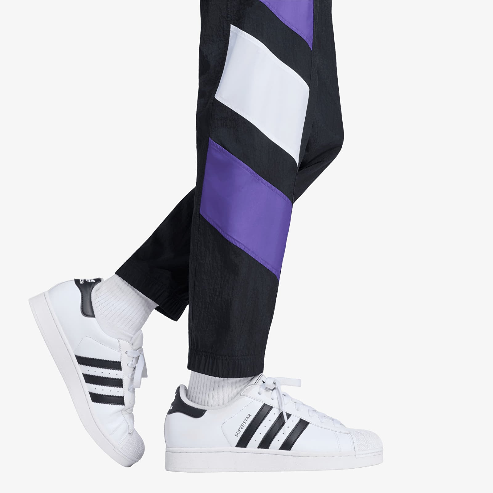Pantalones de chándal para hombre adidas Real Madrid EQT Track Pants Black