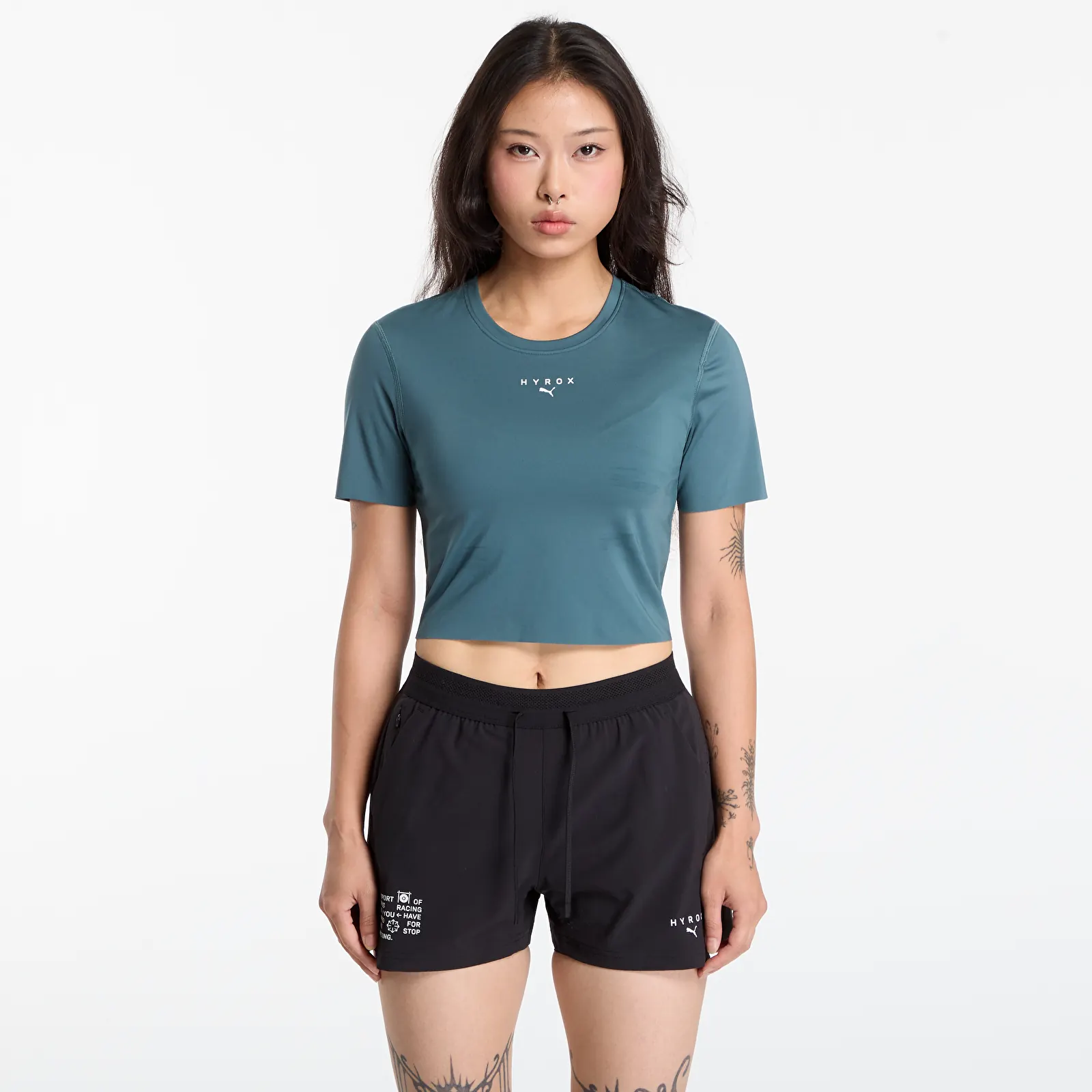 T-Shirts Frau Puma X Hyrox Pwrmode Crop Tee Herb Garden
