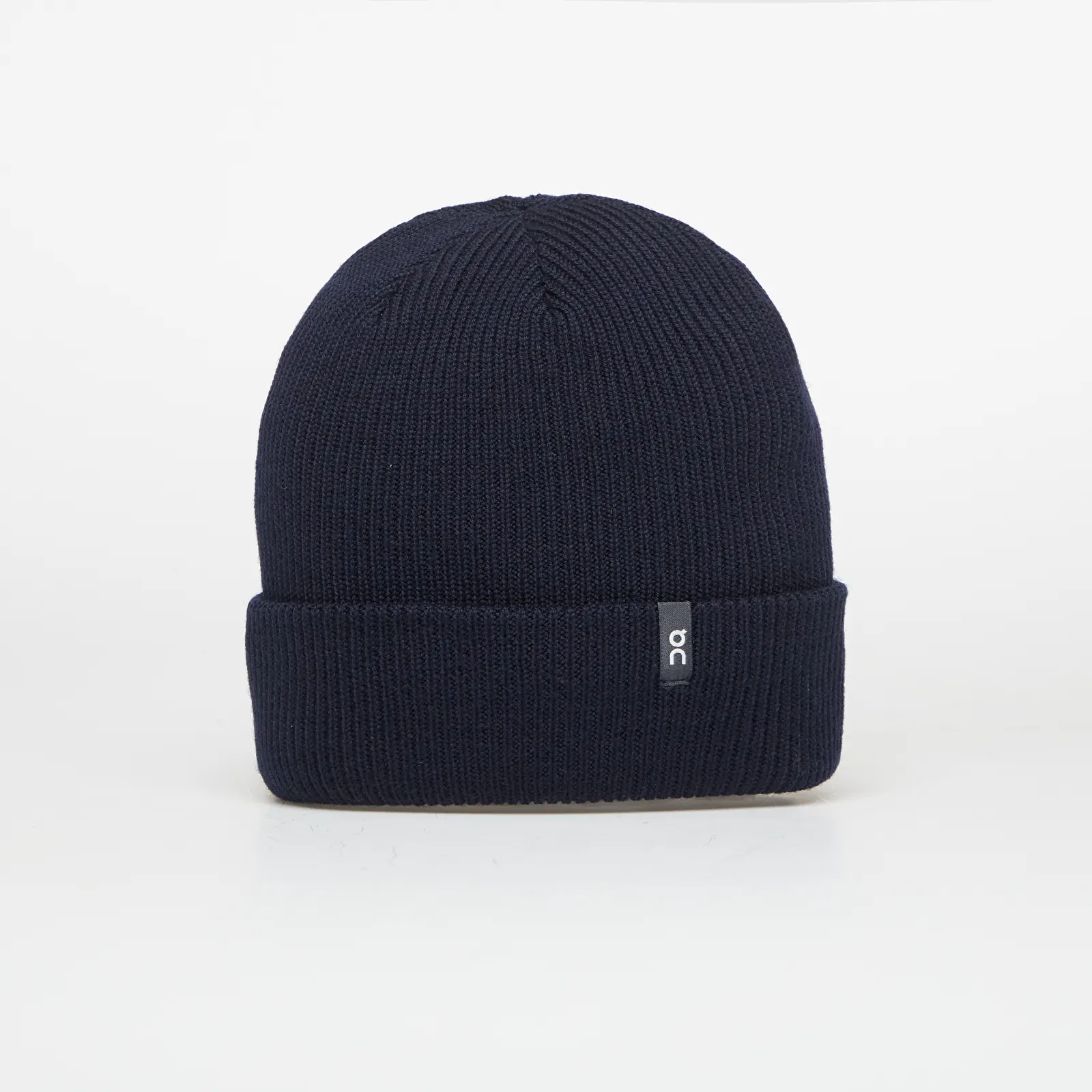Pánské čepice On Merino Beanie Midnight
