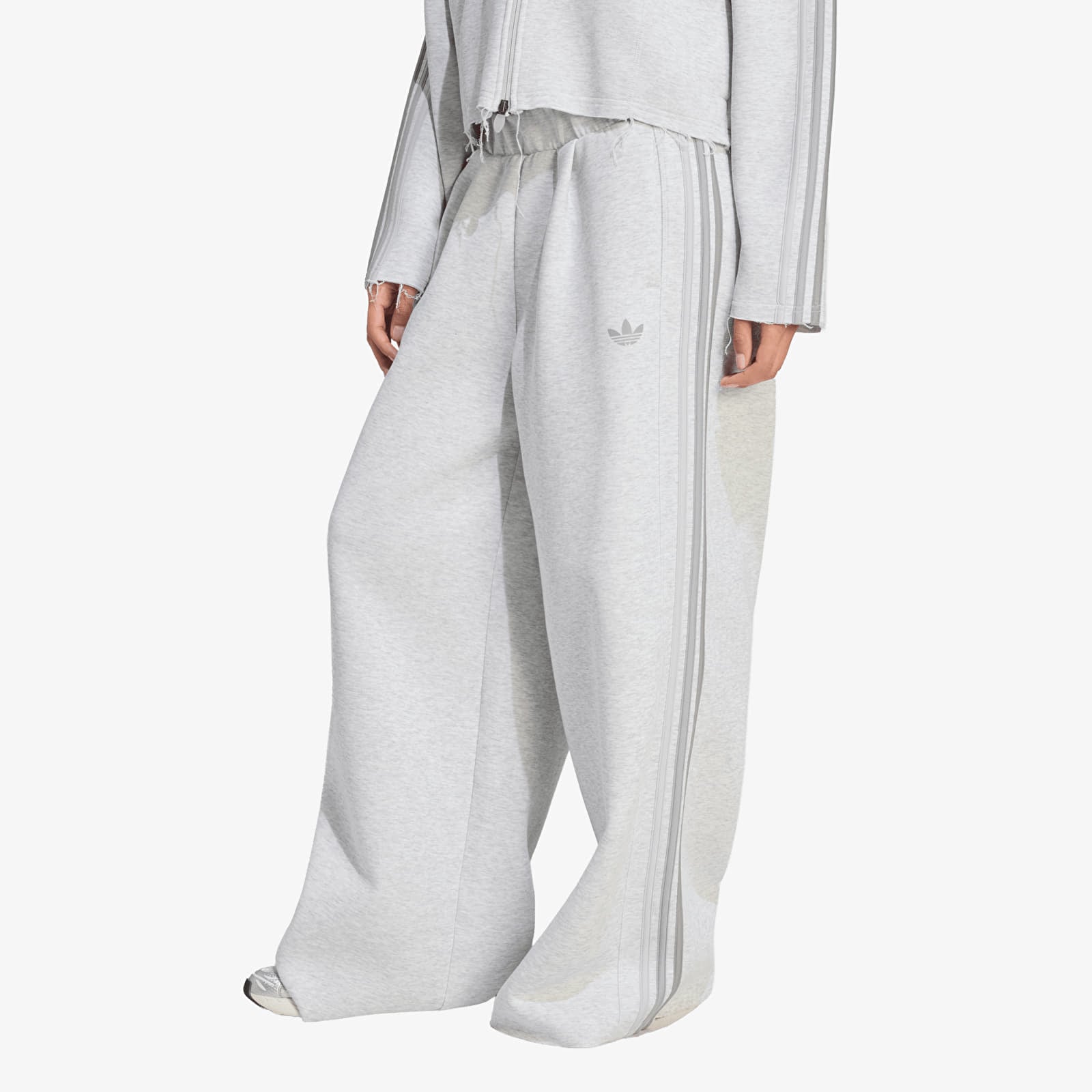 Pantaloni de damă adidas SST 2.0 Long Trackpant Light Grey Heather/ Lgh Solid Grey