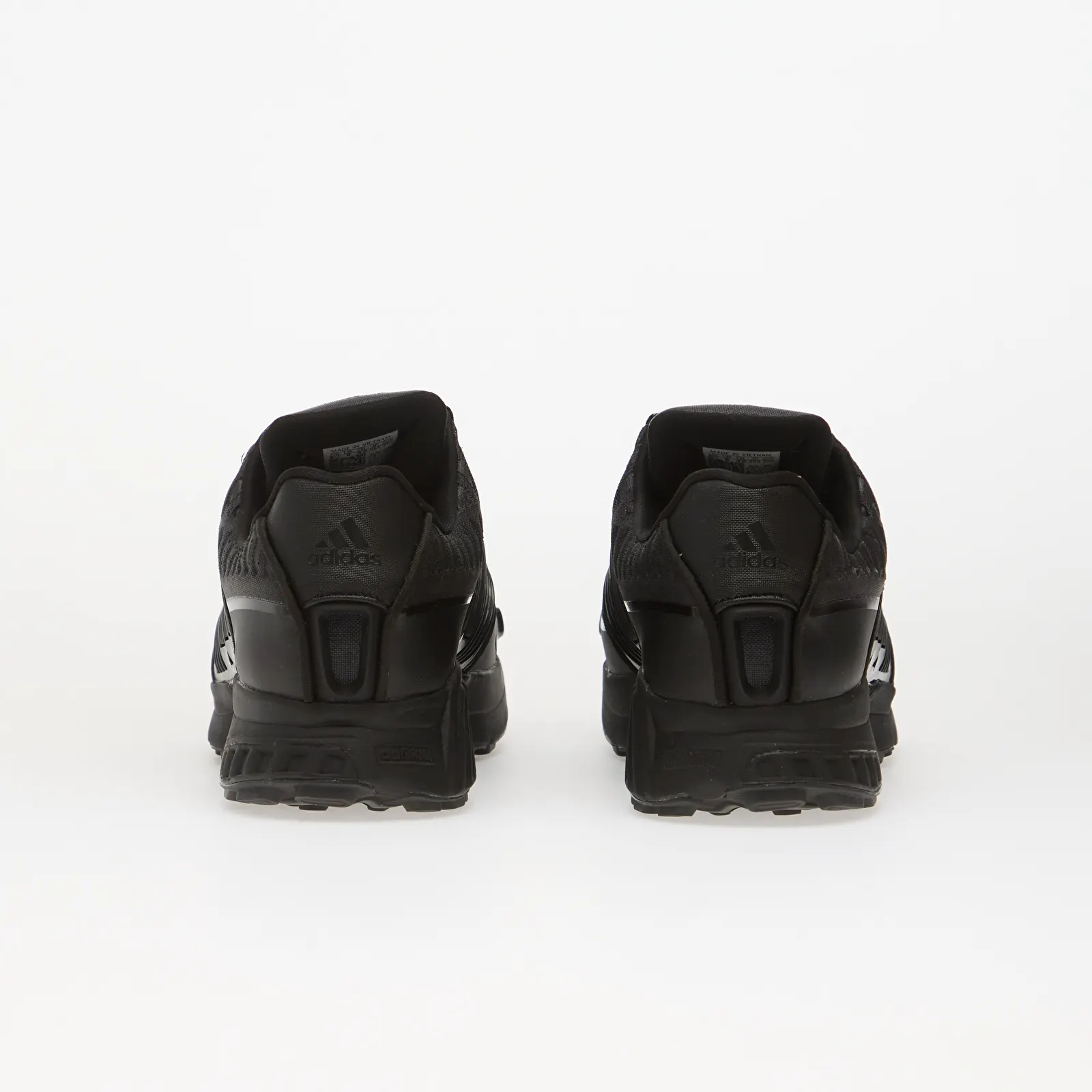 Chaussures et baskets homme adidas Climaproof 1 GORE-TEX Core Black/ Core Black/ Iron Metallic
