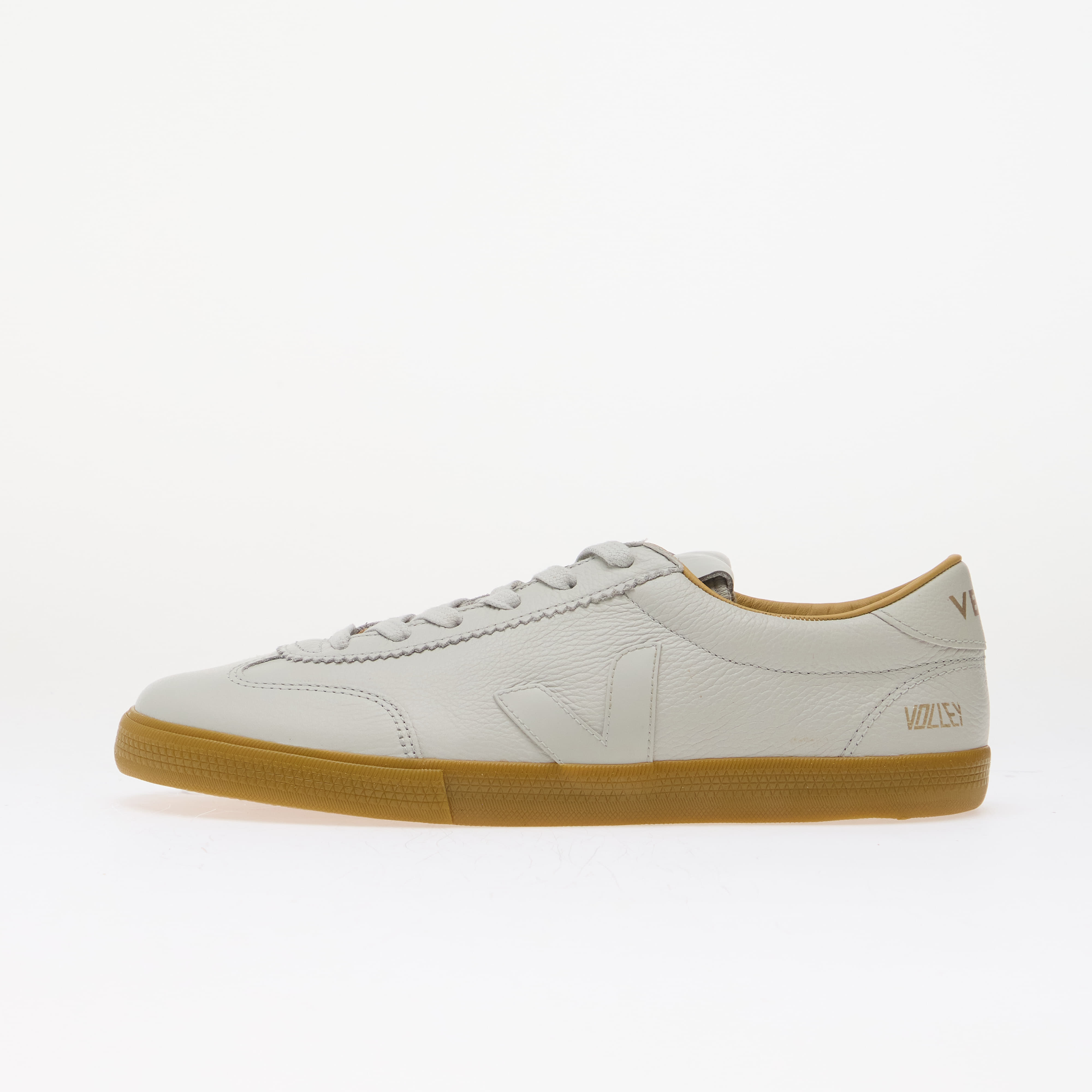 Сникърси Veja Volley Sig Grained Oil Leather Pearl EUR 46