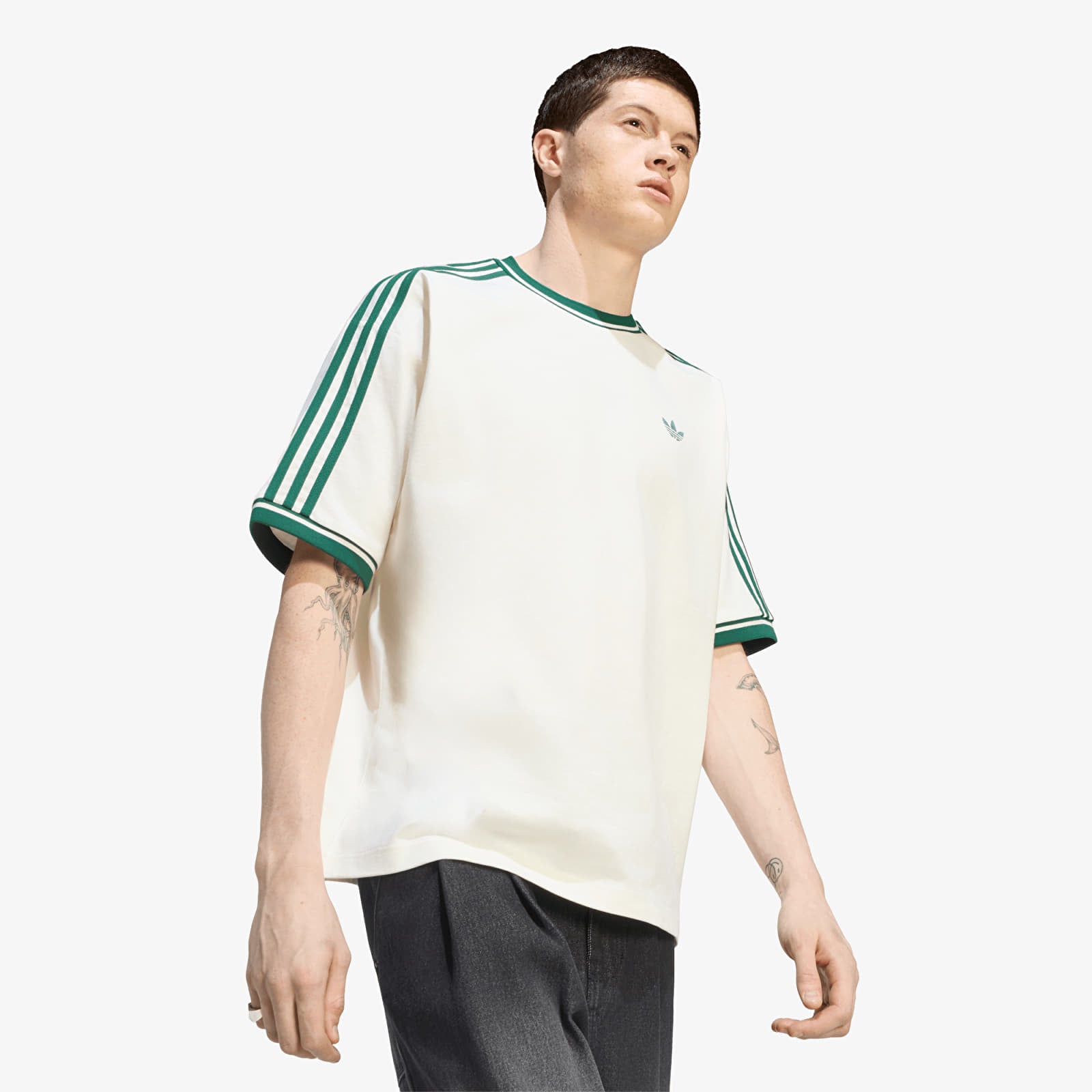 Men's T-shirts adidas Tee Ss M Off White