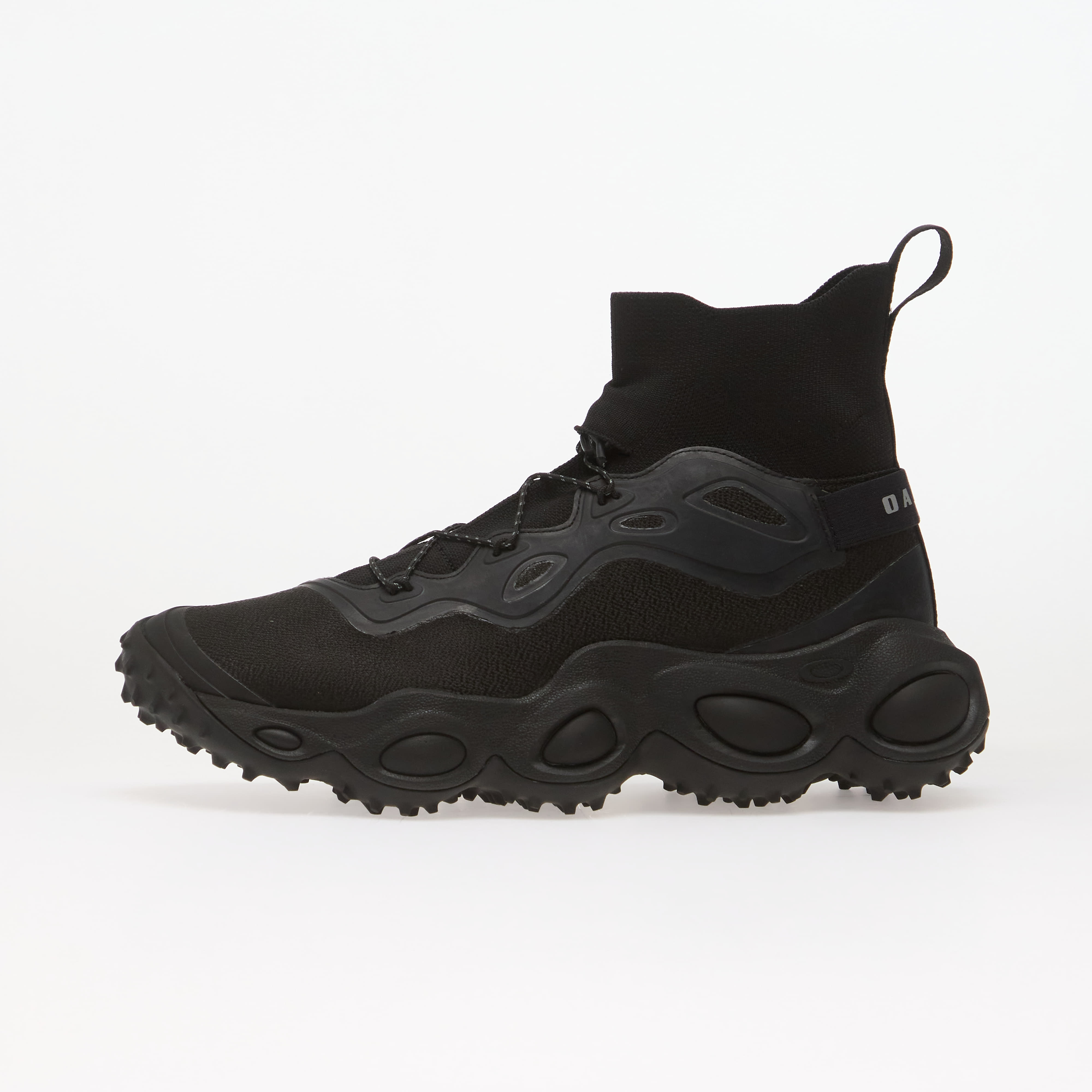 Сникърси Oakley Eon Navigator Pitch Black EUR 42.5