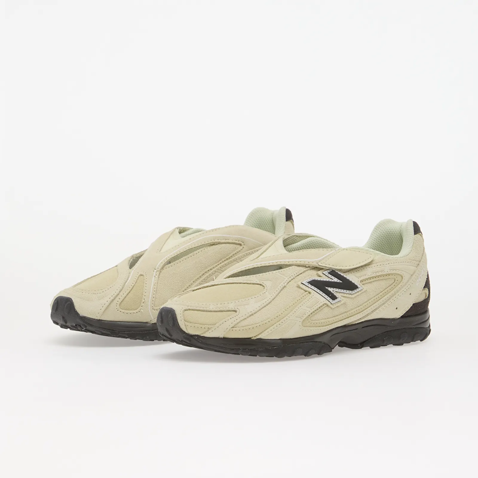 Чоловіче взуття New Balance 204V Pistachio Butter/ Morel/ Black Cement