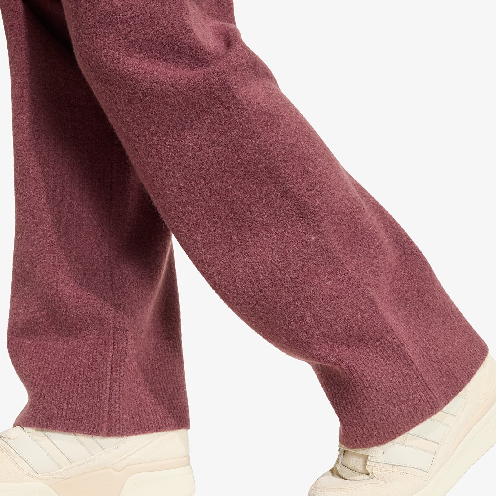 Γυναικείες φόρμες adidas Essentials Knit Pants Burgundy