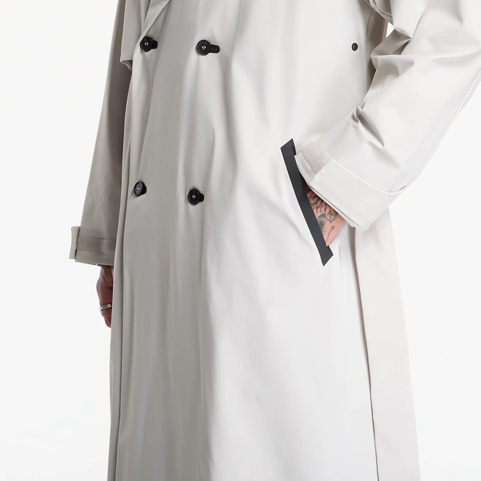 Pánské kabáty adidas x entire studios Uniform Trenchcoat Chalk Pearl