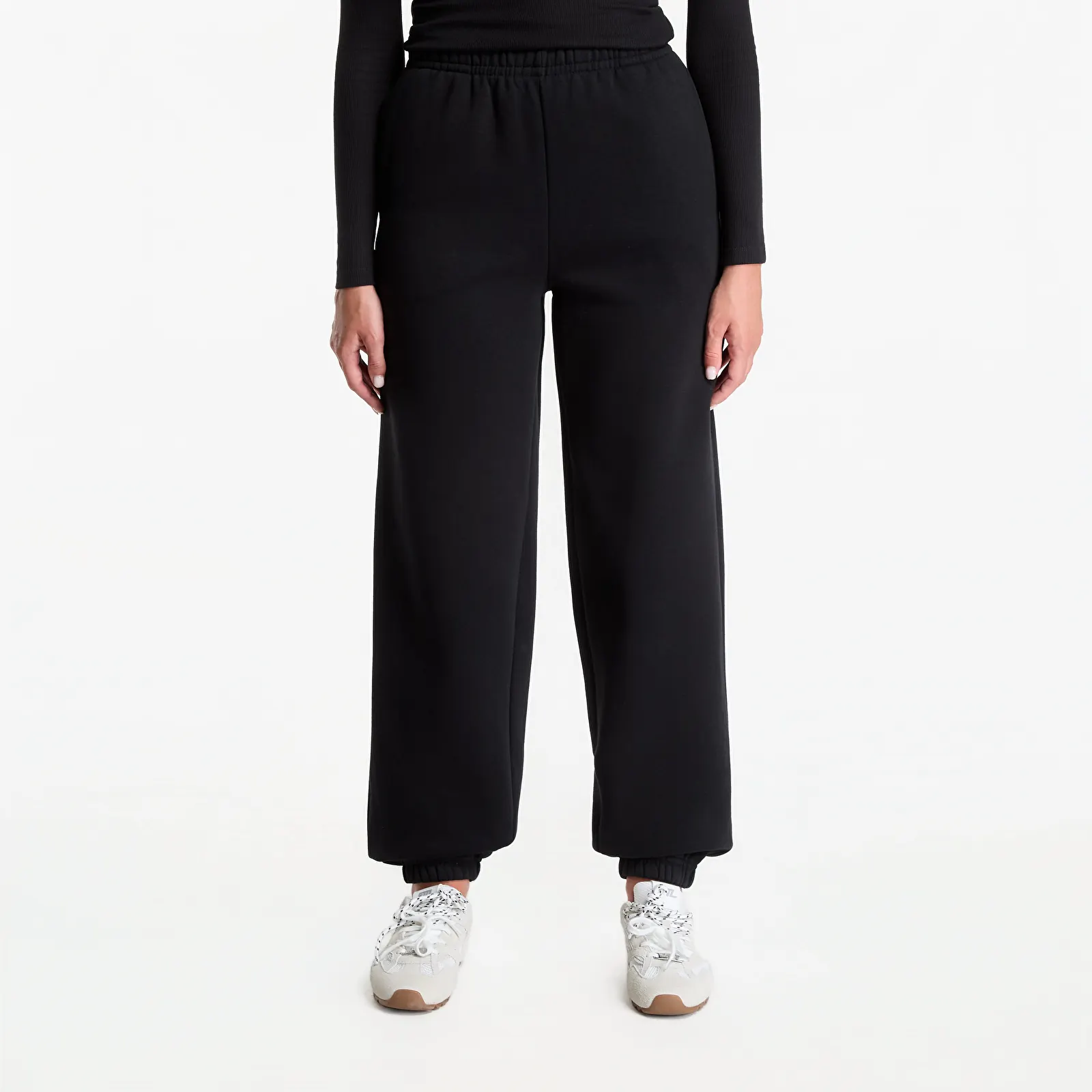 Pantalon survêtement Urban Classics Ladies Fluffy Sweatpants Black
