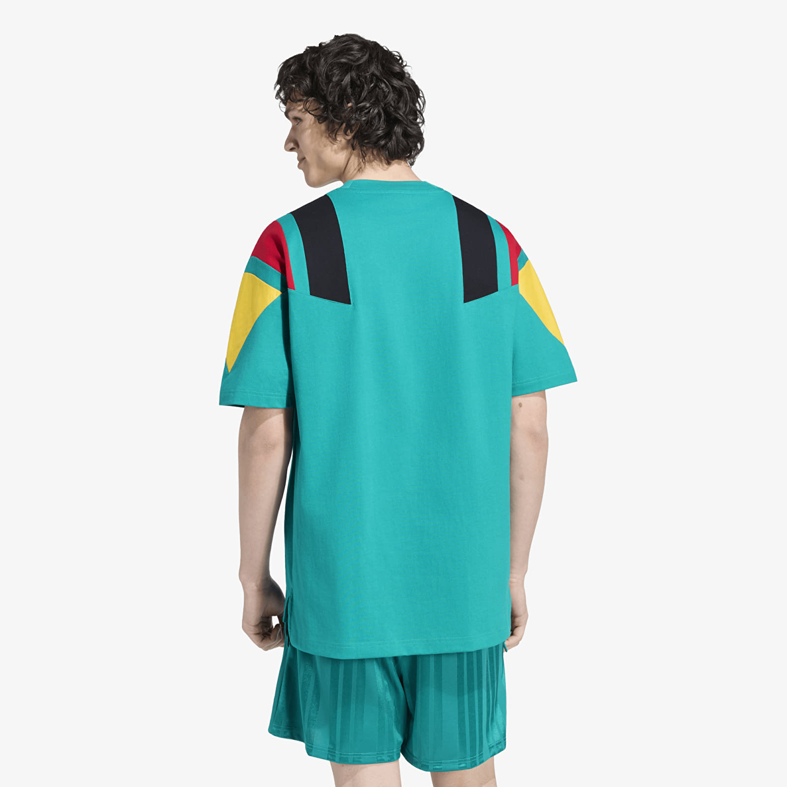 Мужские футболки adidas Germany EQT Tee Equipment Green