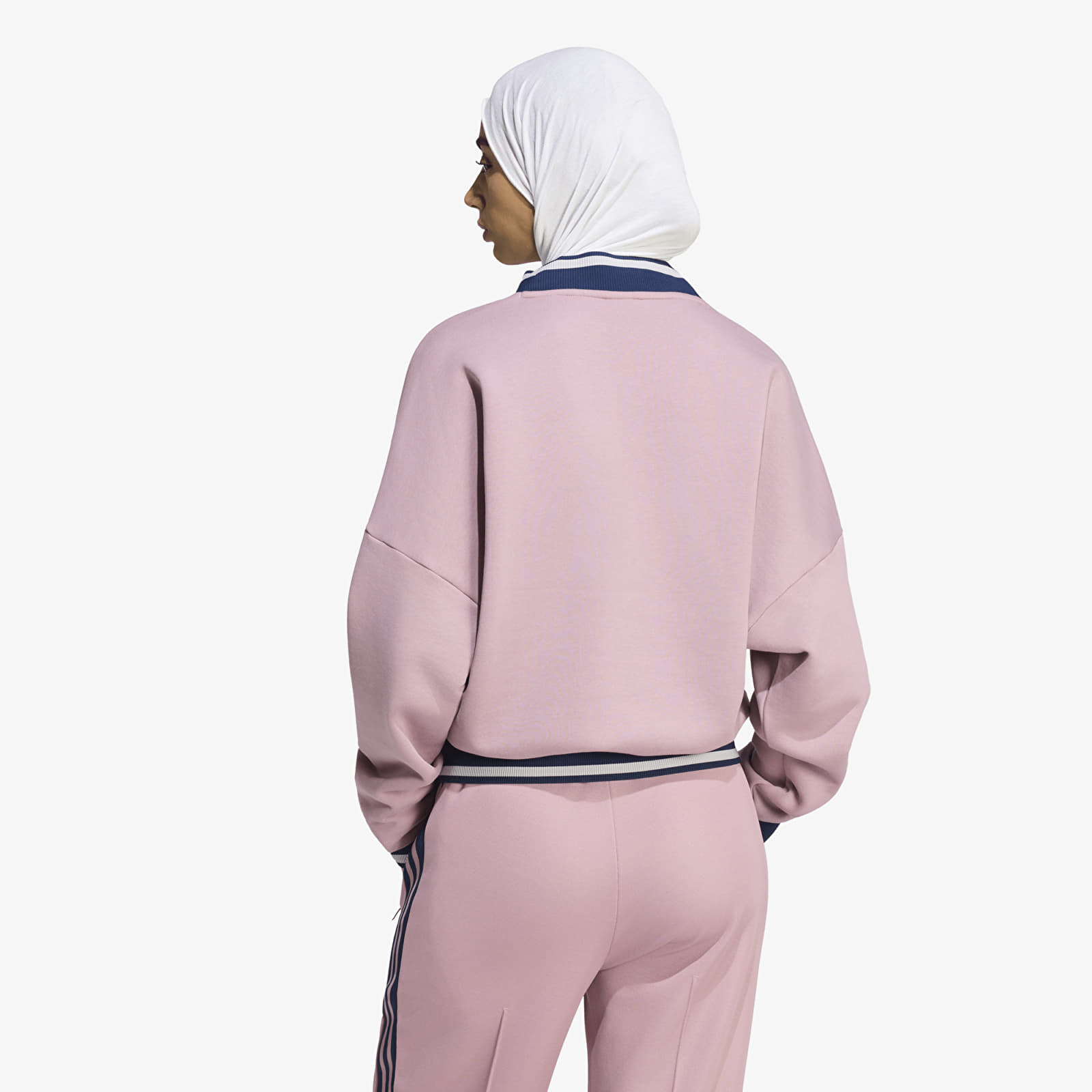 Hoodies and sweatshirts  adidas Engineered Rib Crew Magic Mauve/ Night Indigo/ Grey Two