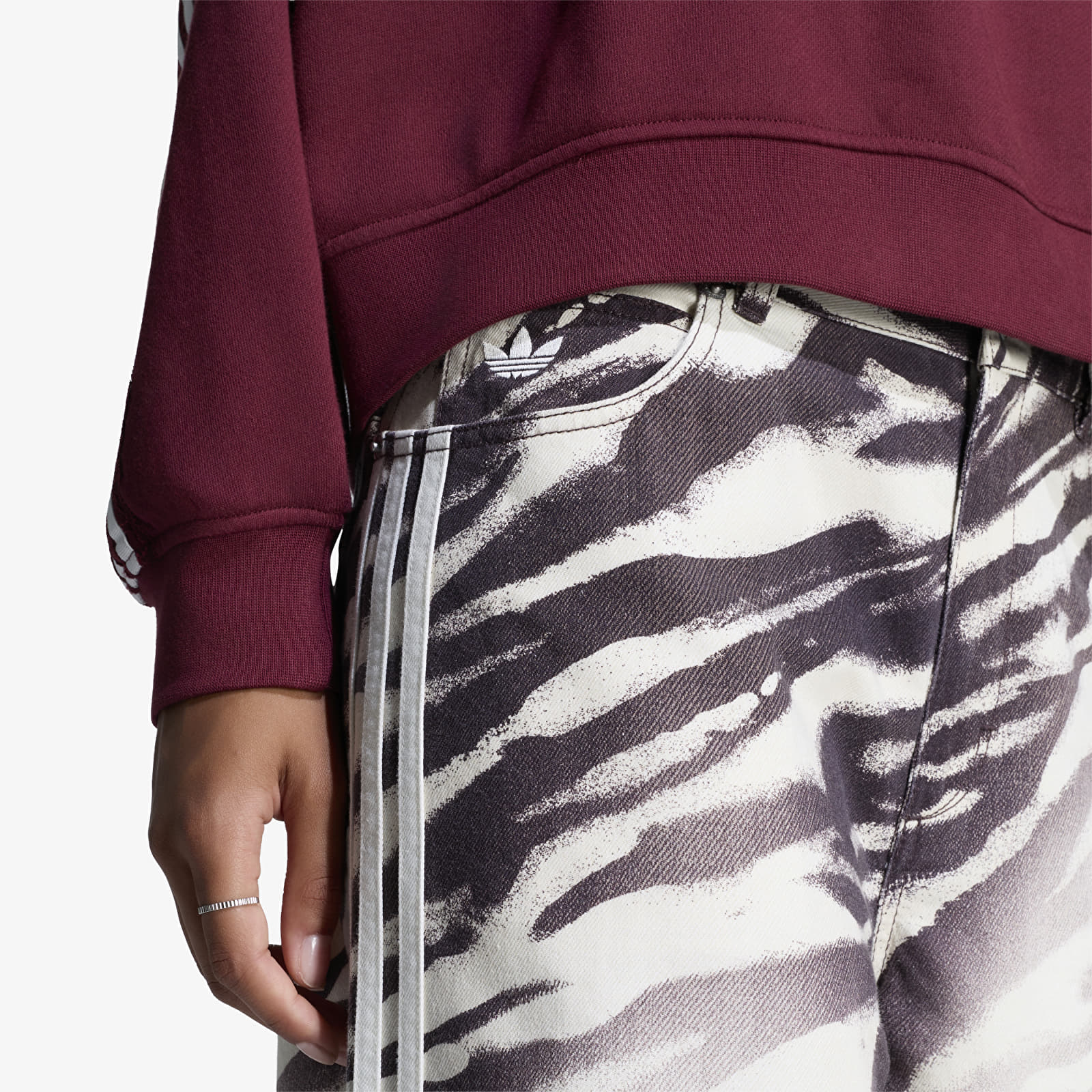 женские джинсы adidas Adilenium Season 6 Zebra Print Wide Leg Denim Pants Aurora Coffee
