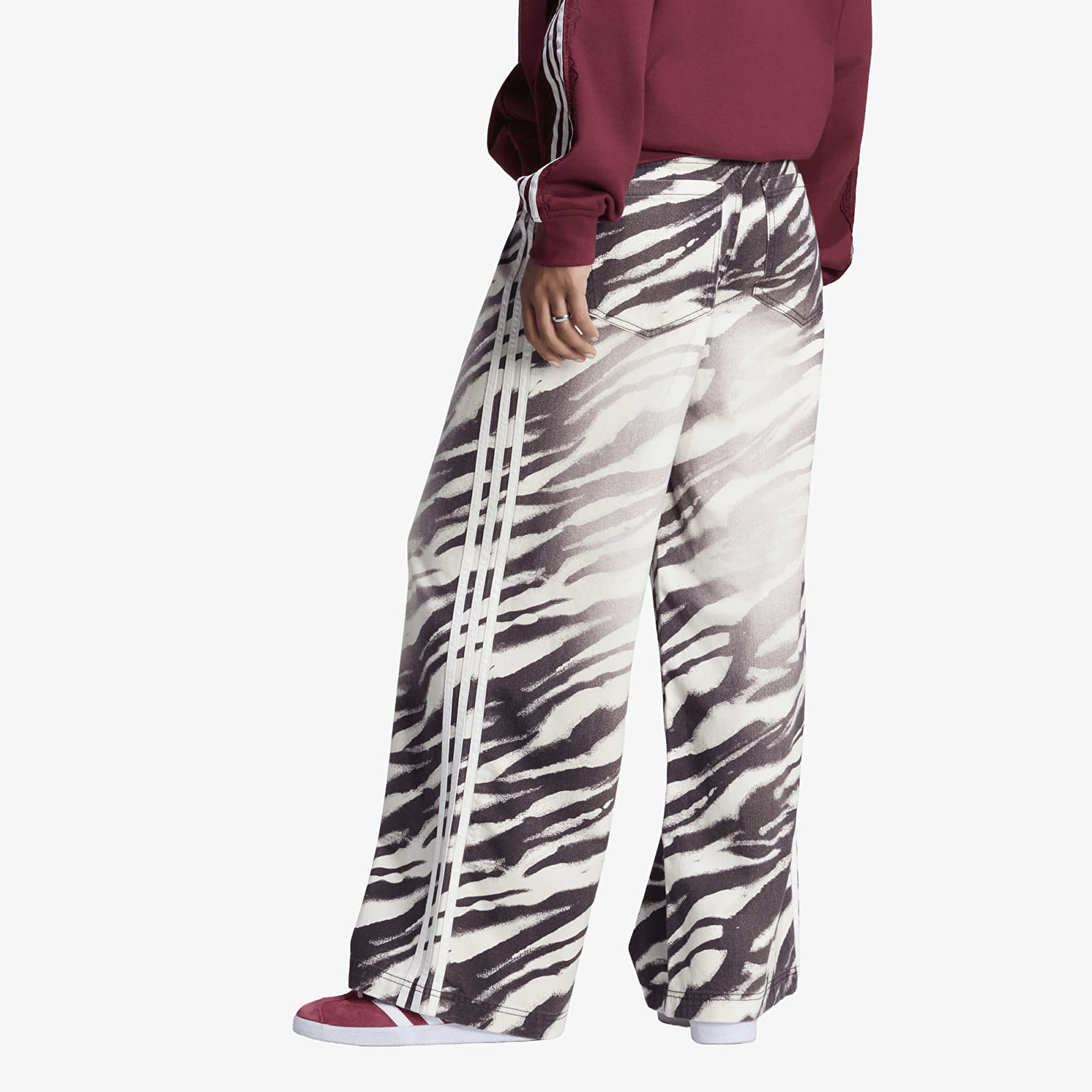 женские джинсы adidas Adilenium Season 6 Zebra Print Wide Leg Denim Pants Aurora Coffee