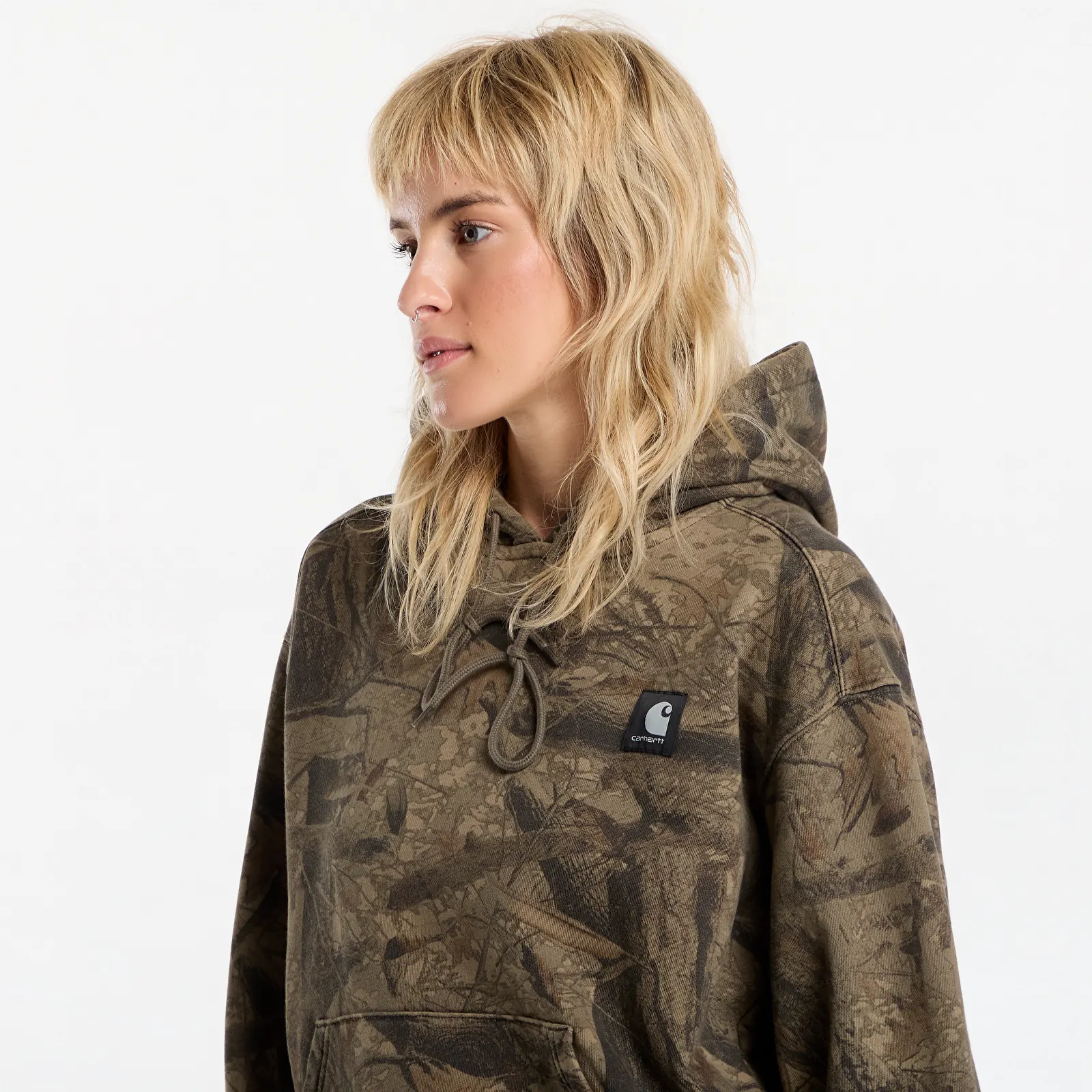 Мъжки суичъри Carhartt WIP Hooded Feather Tree Sweat UNISEX Camo Feather Tree, Khaki/ Shungite Garment Dyed