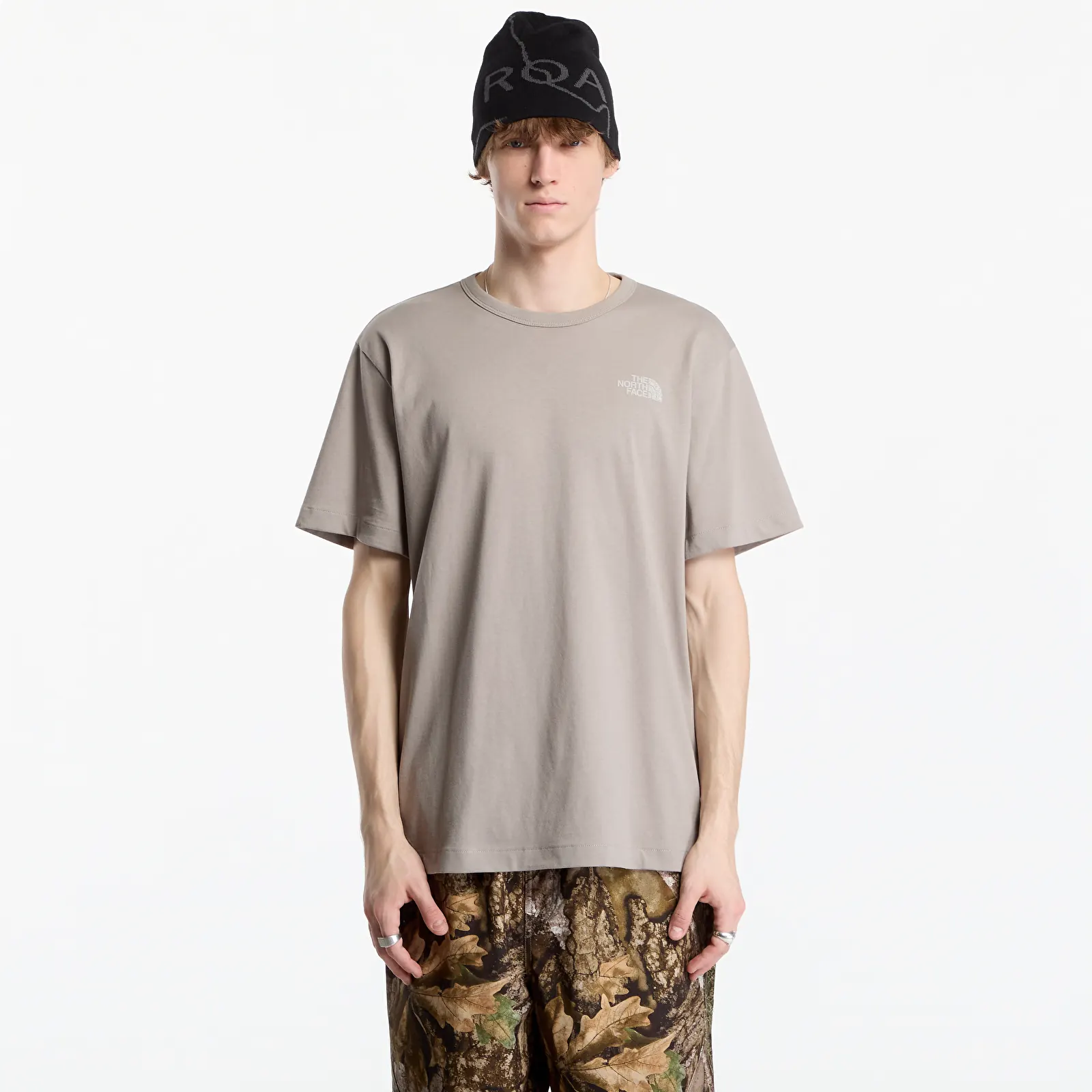 Pánske tričká The North Face NSE Slopes Relaxed SS Tee UNISEX Stone Slab