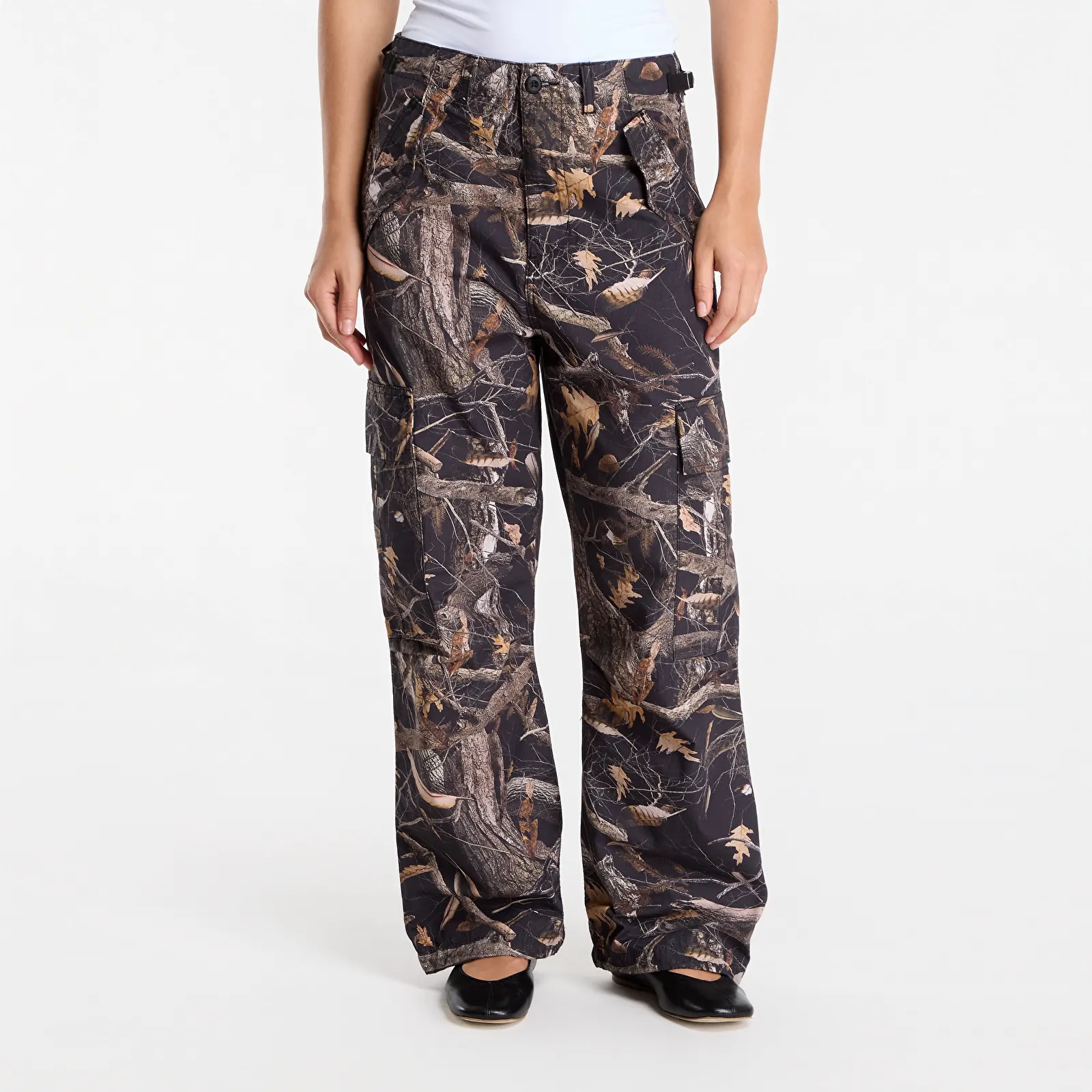 Pánské kalhoty Carhartt WIP Osborn Cargo Pant UNISEX Camo Feather Tree, Black Rinsed