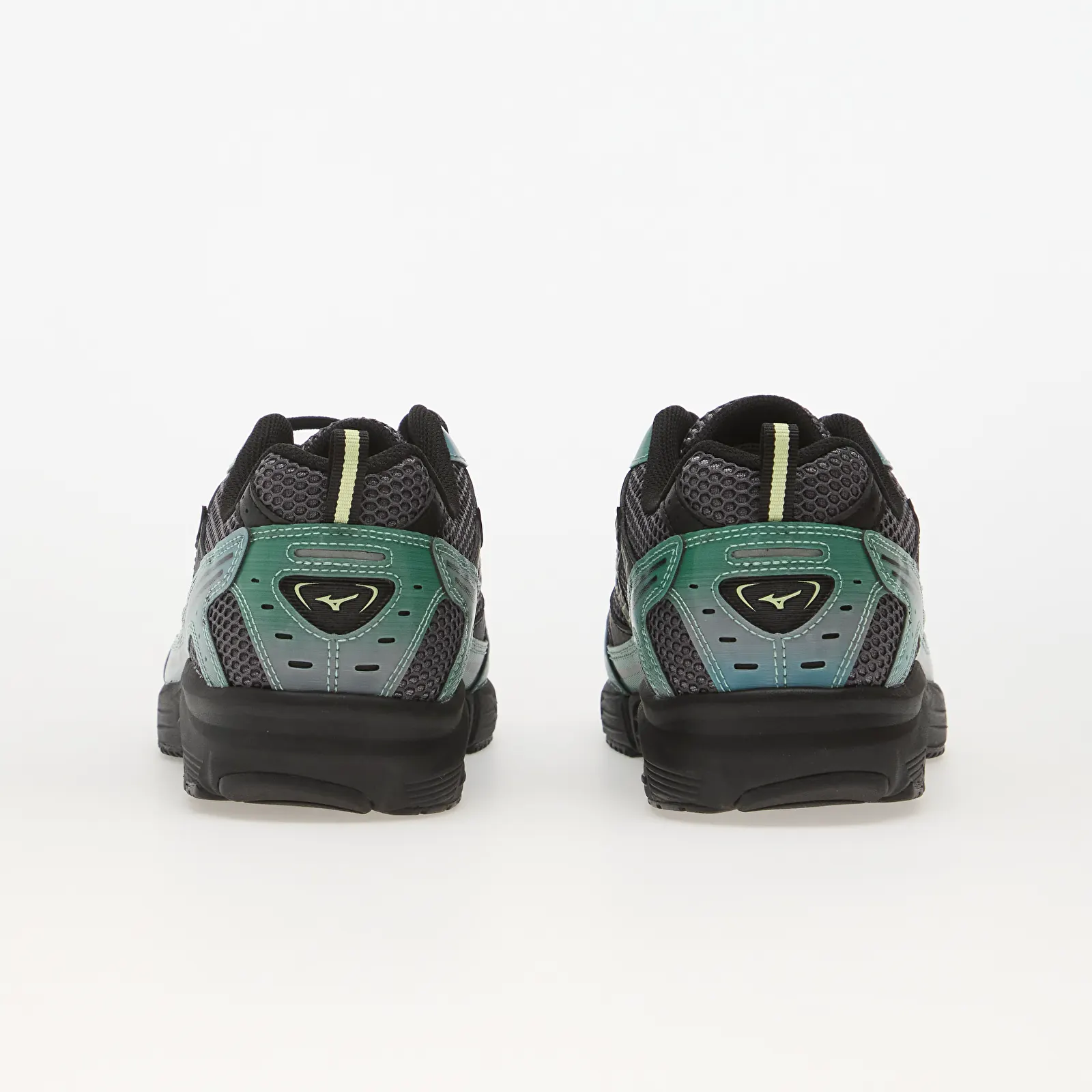 Sportschuhe für Männer Mizuno MXR Lenticular Iron Gate/ Grossular Green/ Black
