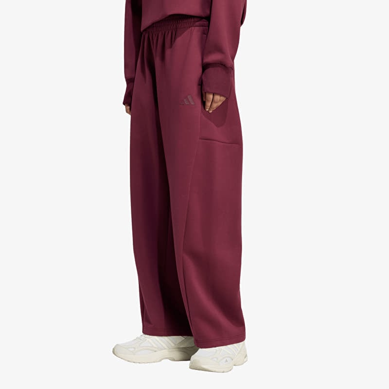 Pantalones de chándal adidas Soft Lux Winter Knit Barrel Pants Maroon