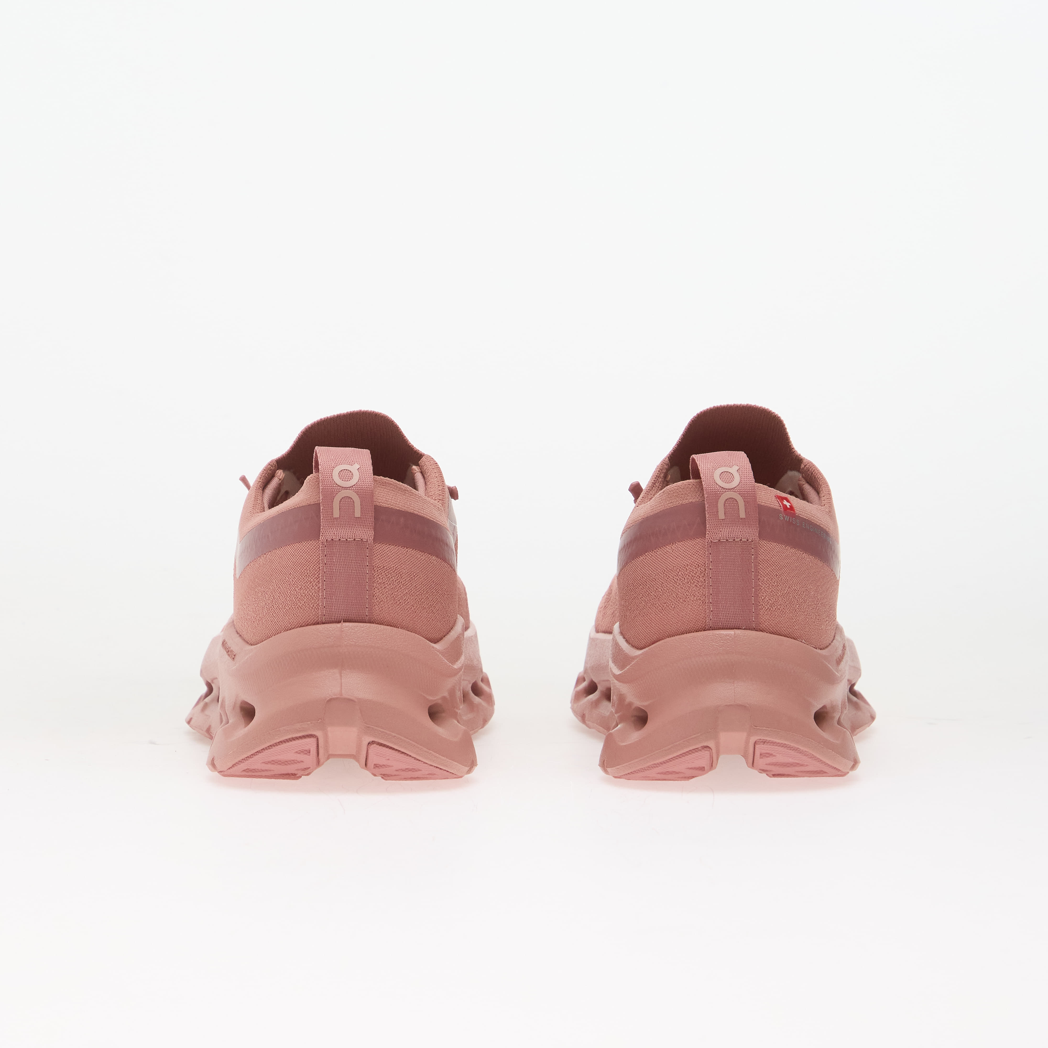On Sneakers On Cloudtilt Moon Dustrose/ Dustrose EUR 38 - 5