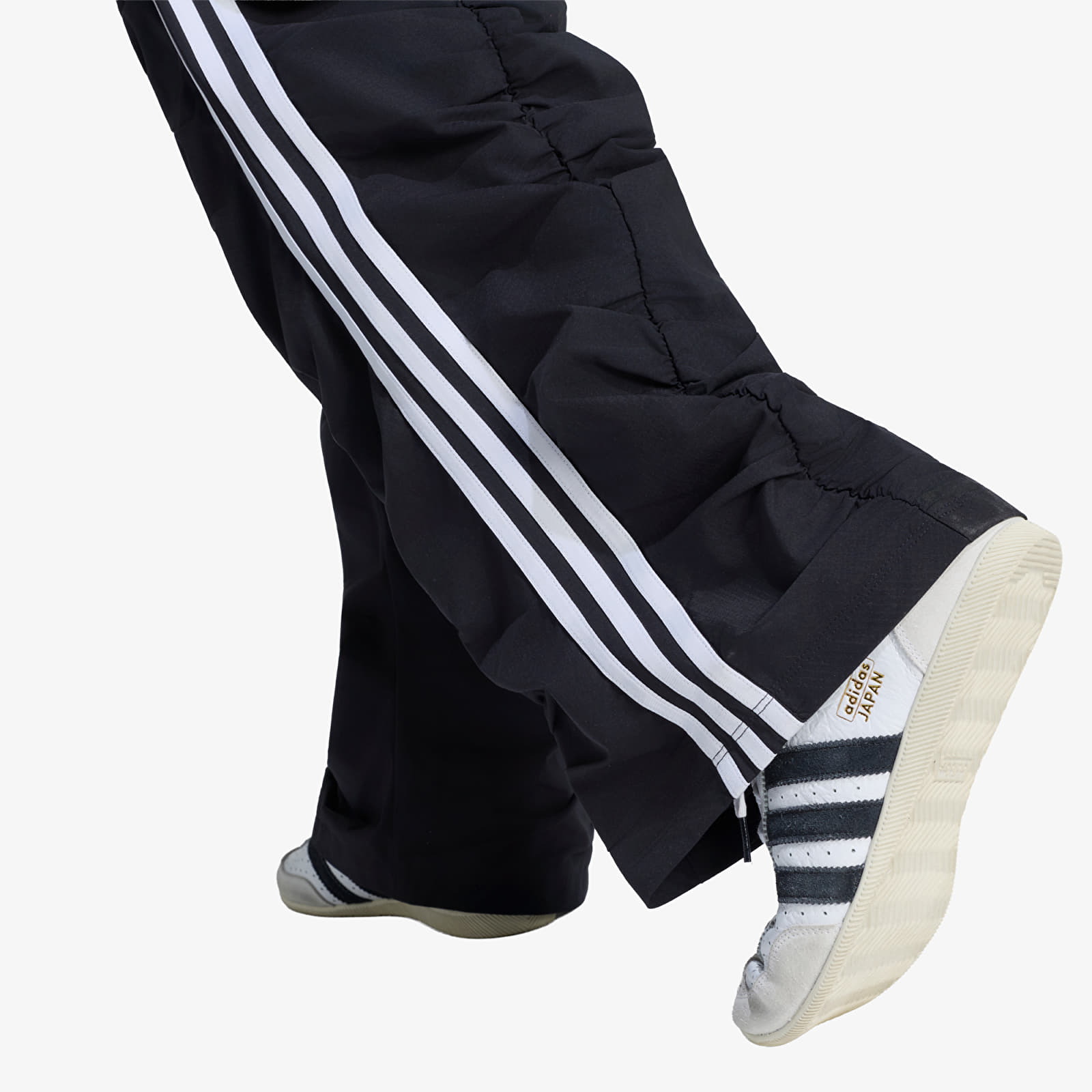 Pantaloni de trening pentru femei adidas Adilenium Season 6 Ruffled Track Pants Black