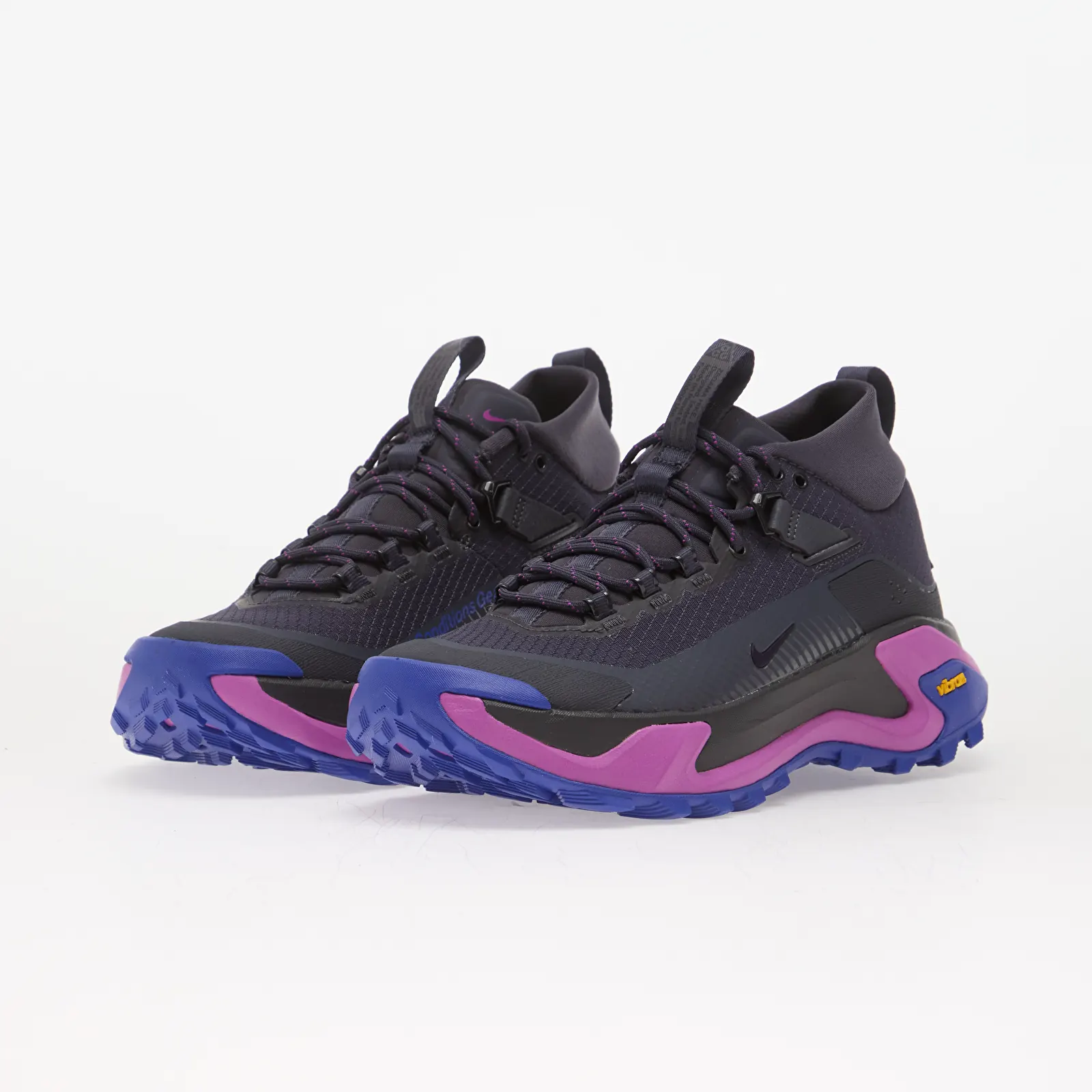 Men's sneakers Nike ACG Zegama Hike Gridiron/ Purple Dynasty-Vivid Purple