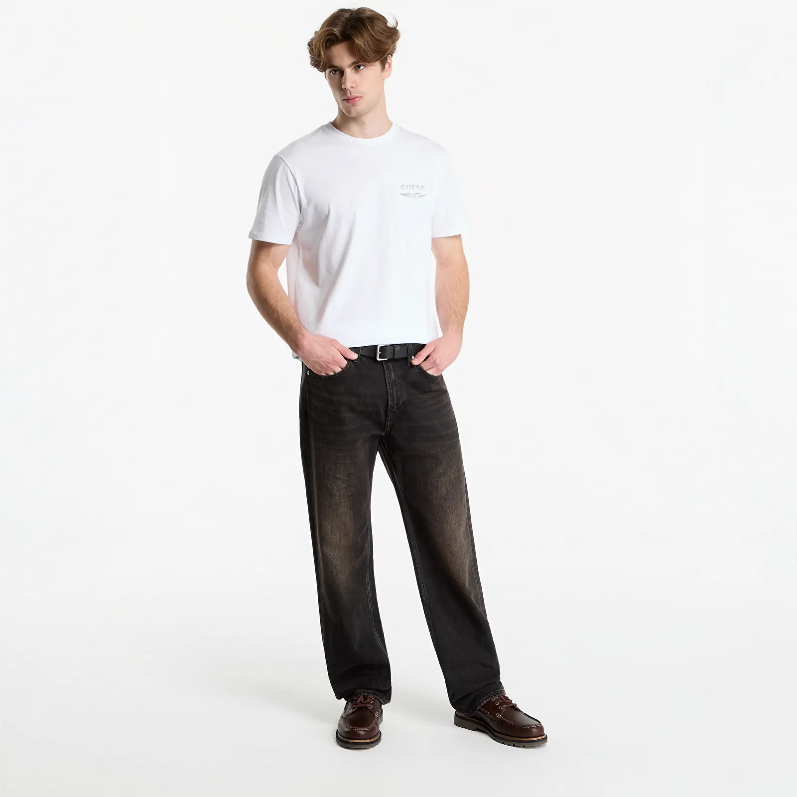 Majice T-shirt Guess Jeans Ss Bsc City Bridge Tee Pure White Multi