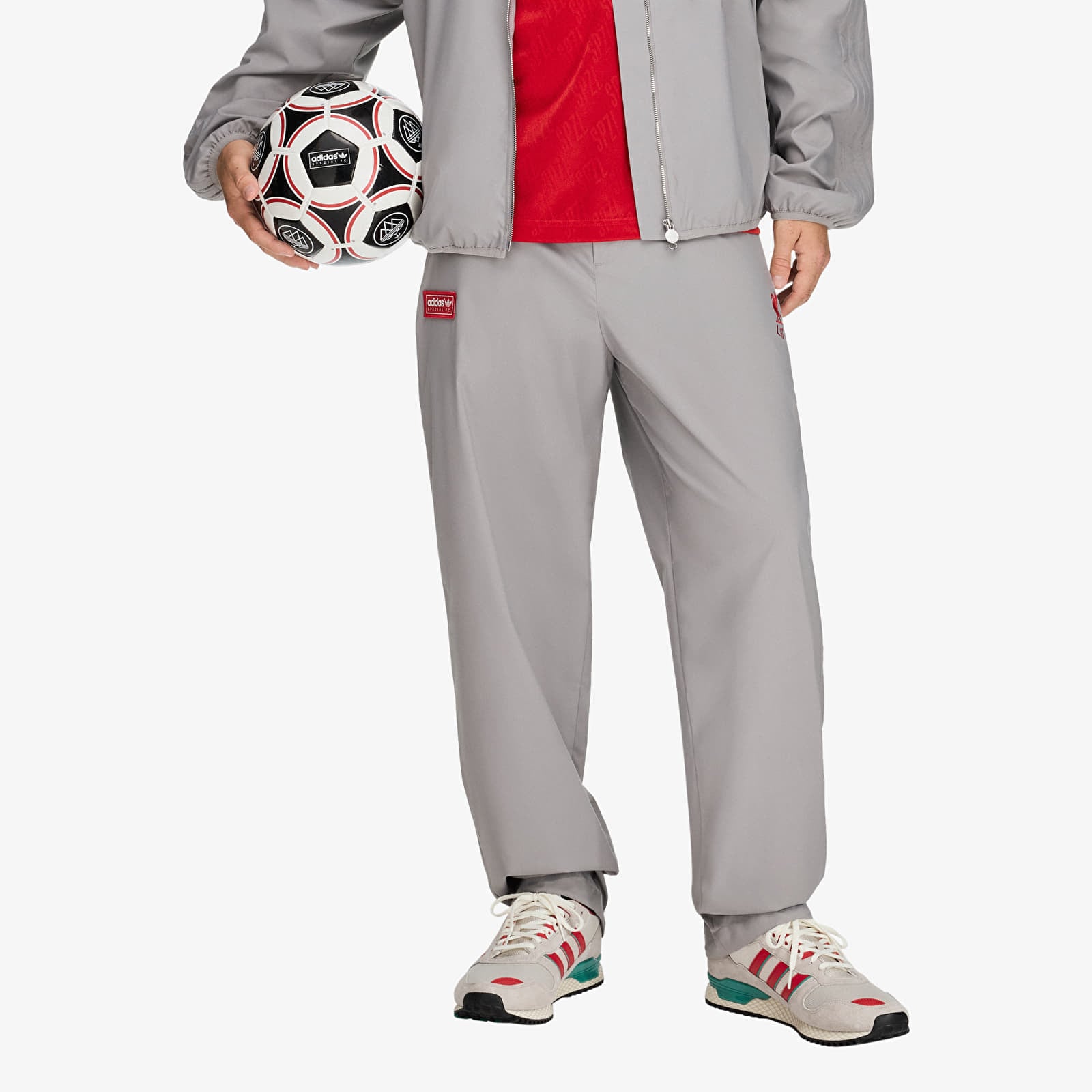 Pánske nohavice adidas Liverpool SPZL F.C. Track Pant Dove Grey