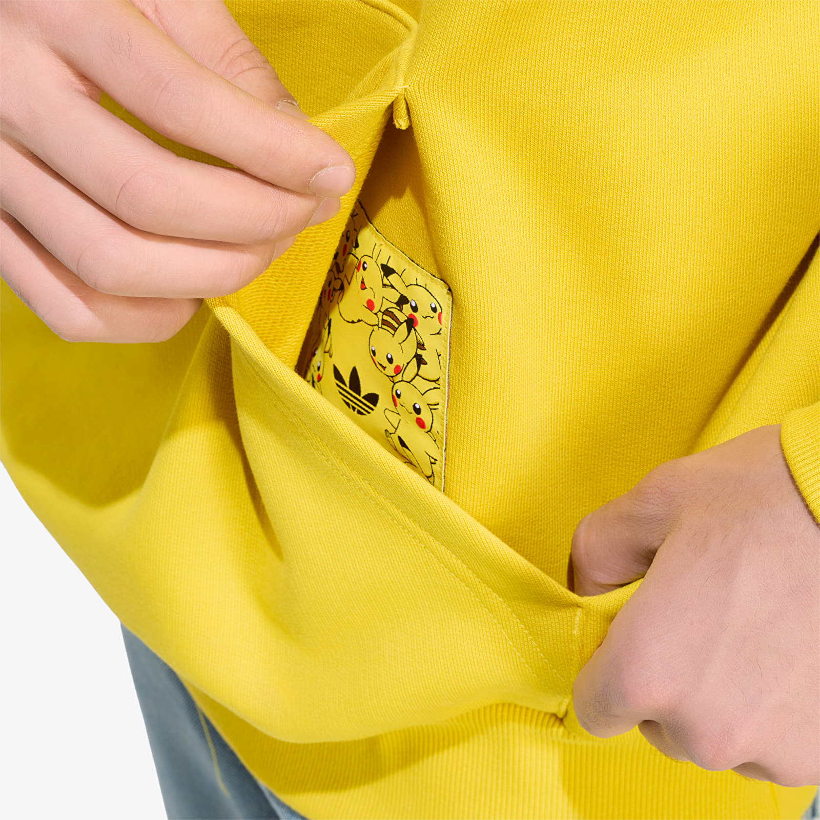 Herren-Sweatshirts adidas x Pokemon Teamgeist Hoodie Hazy Yellow