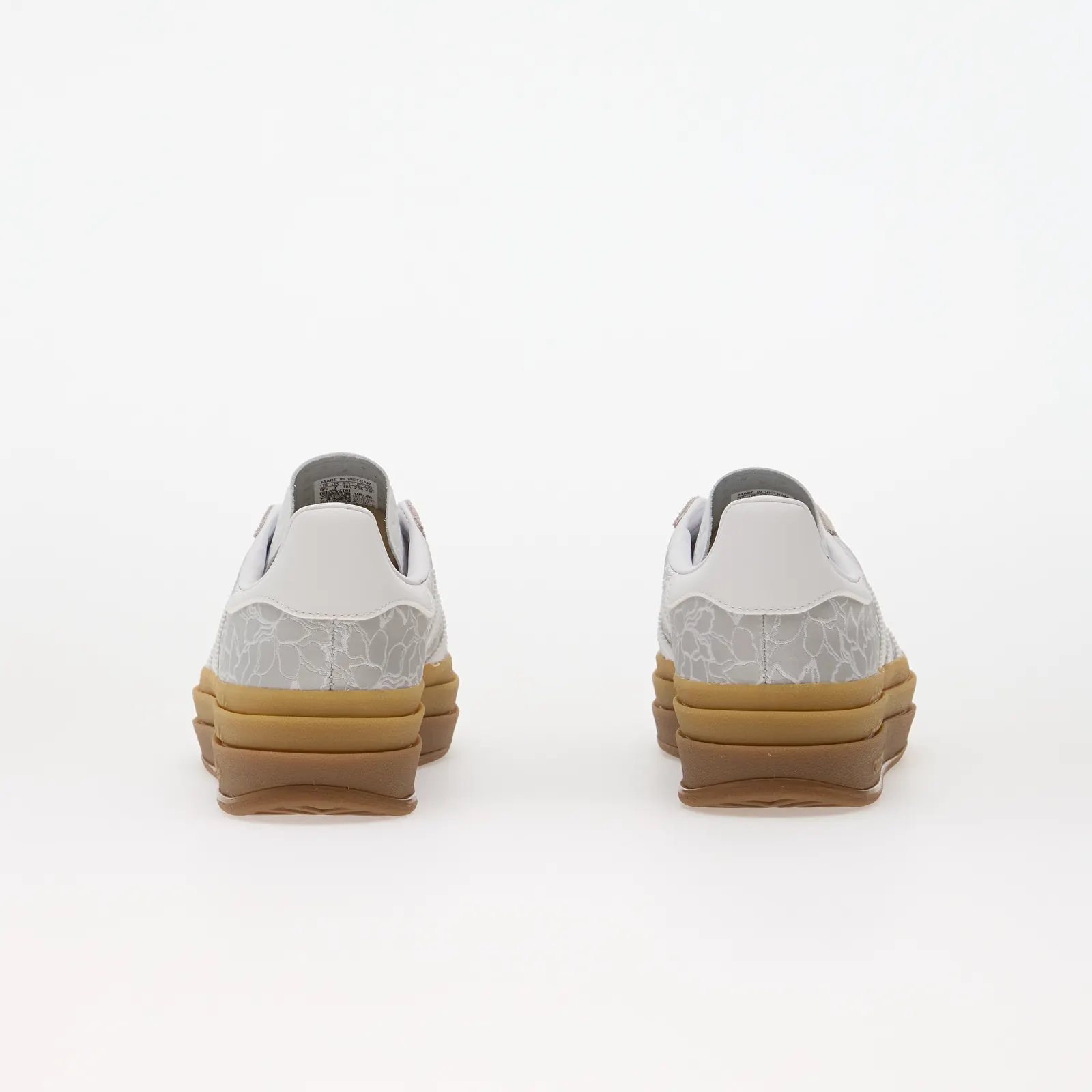 Sneakerși pentru femei adidas Gazelle Bold Silver Met./ Ftwr White/ Grey One