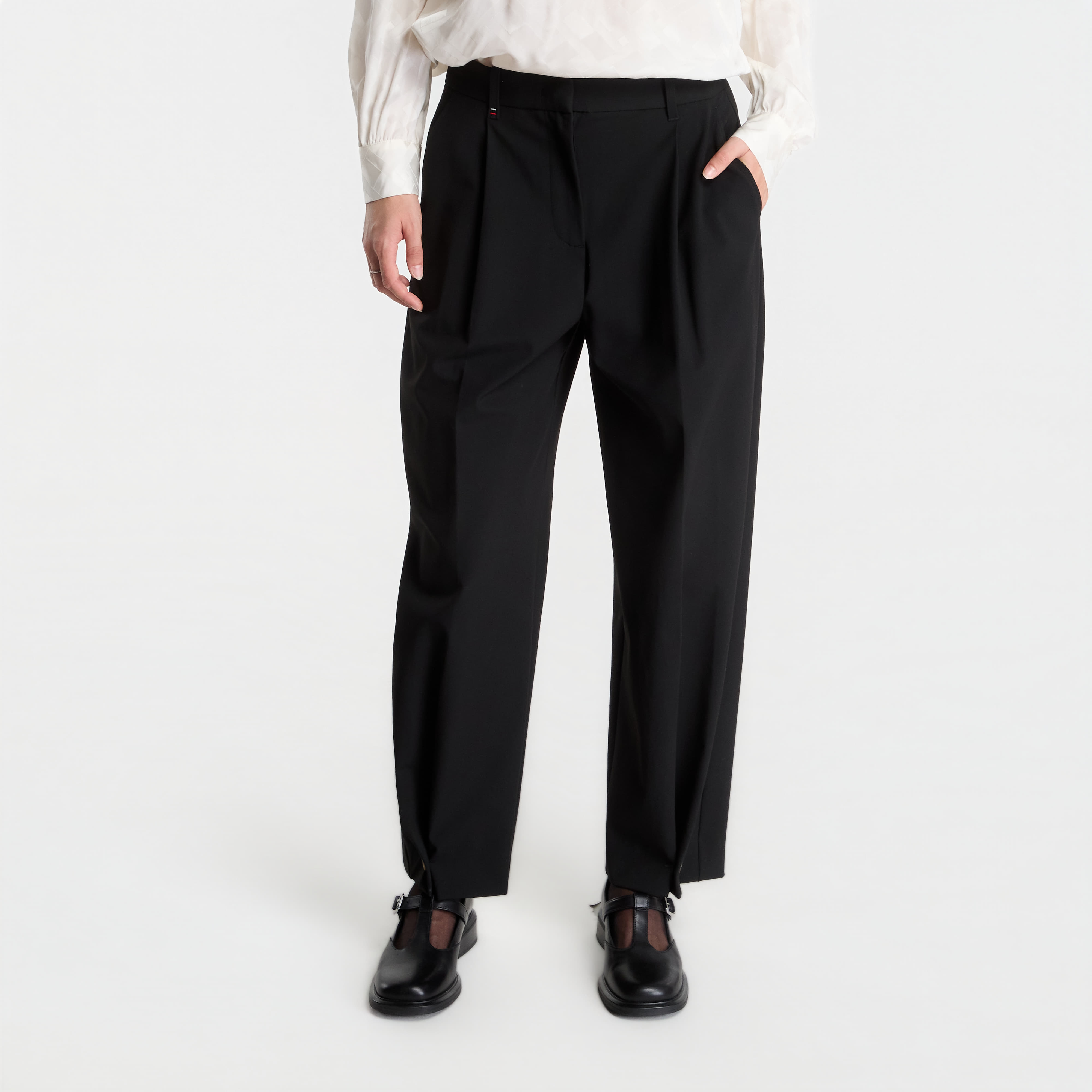 Kalhoty Tommy Hilfiger Bi-Stretch Barrel With Tab Black 38