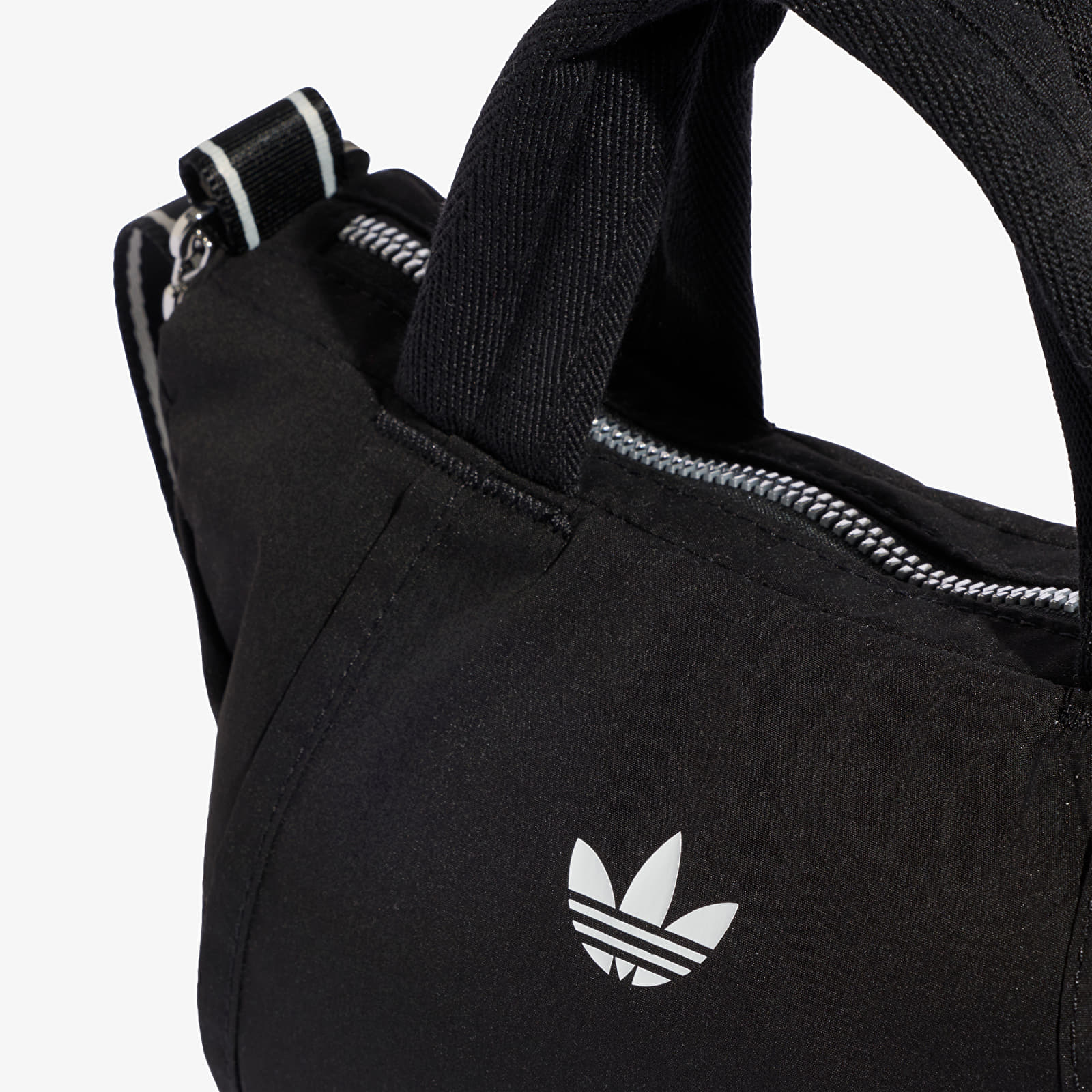 Pánske tašky cez rameno adidas OG Sport Croissant Bag Extra Small Black/ White/ Silver Met.