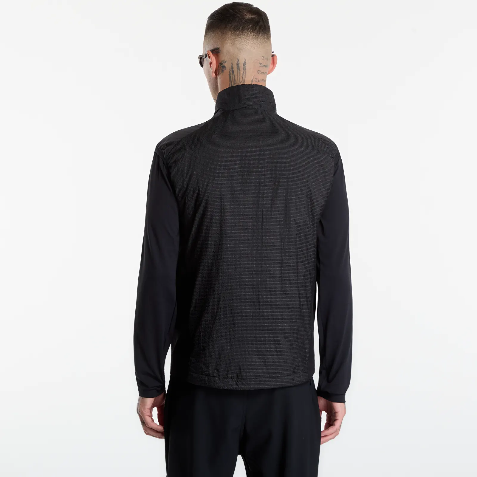 Pánske vesty Tilak Spike Vest Black