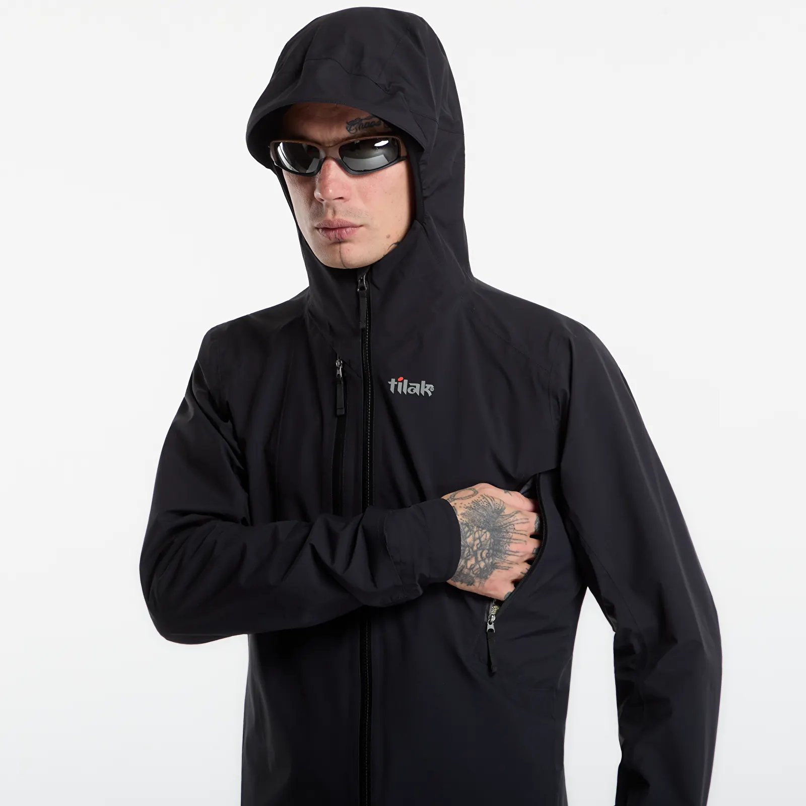 Jachete pentru bărbați Tilak Attack Jacket Black
