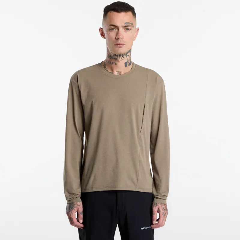 Tričko Poutnik by Tilak Shiva Top Long Sleeve Tan
