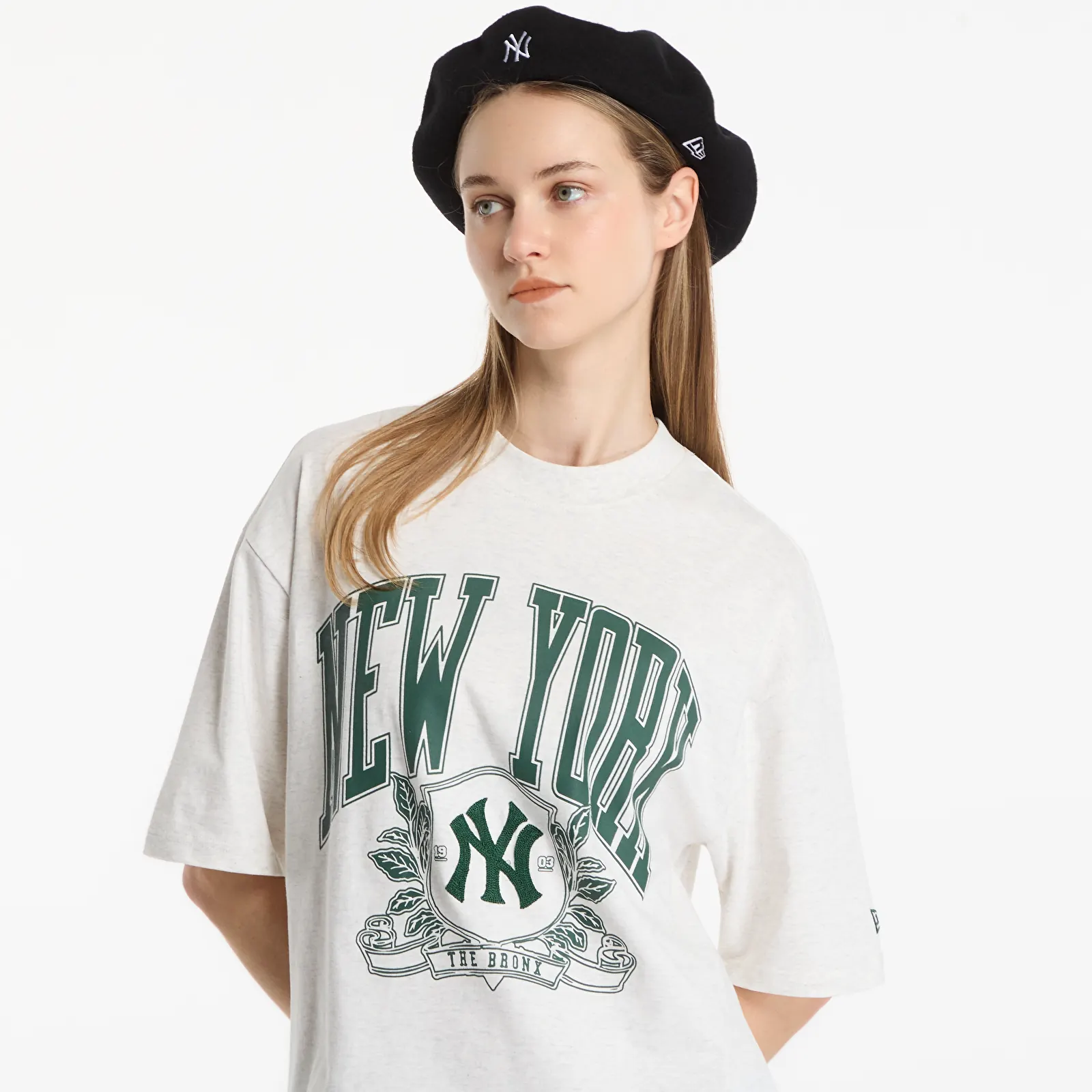 Men's T-shirts New Era MLB Arch Graphic OS Tee New York Yankees UNISEX Eggshell